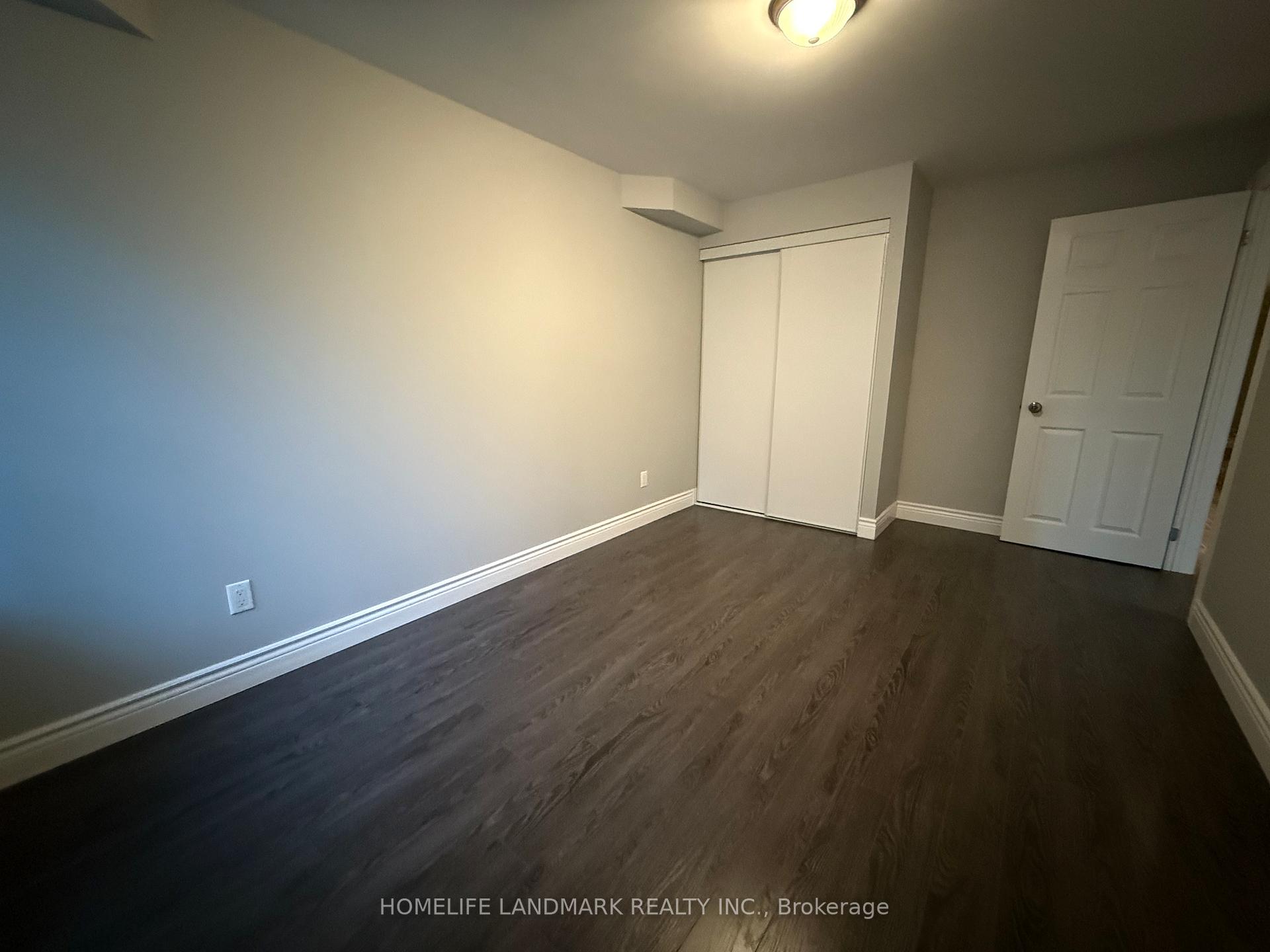 Photo 15 of Unit Lower, 325 Bathurst Glen Drive, Vaughan, Patterson — HOMEH