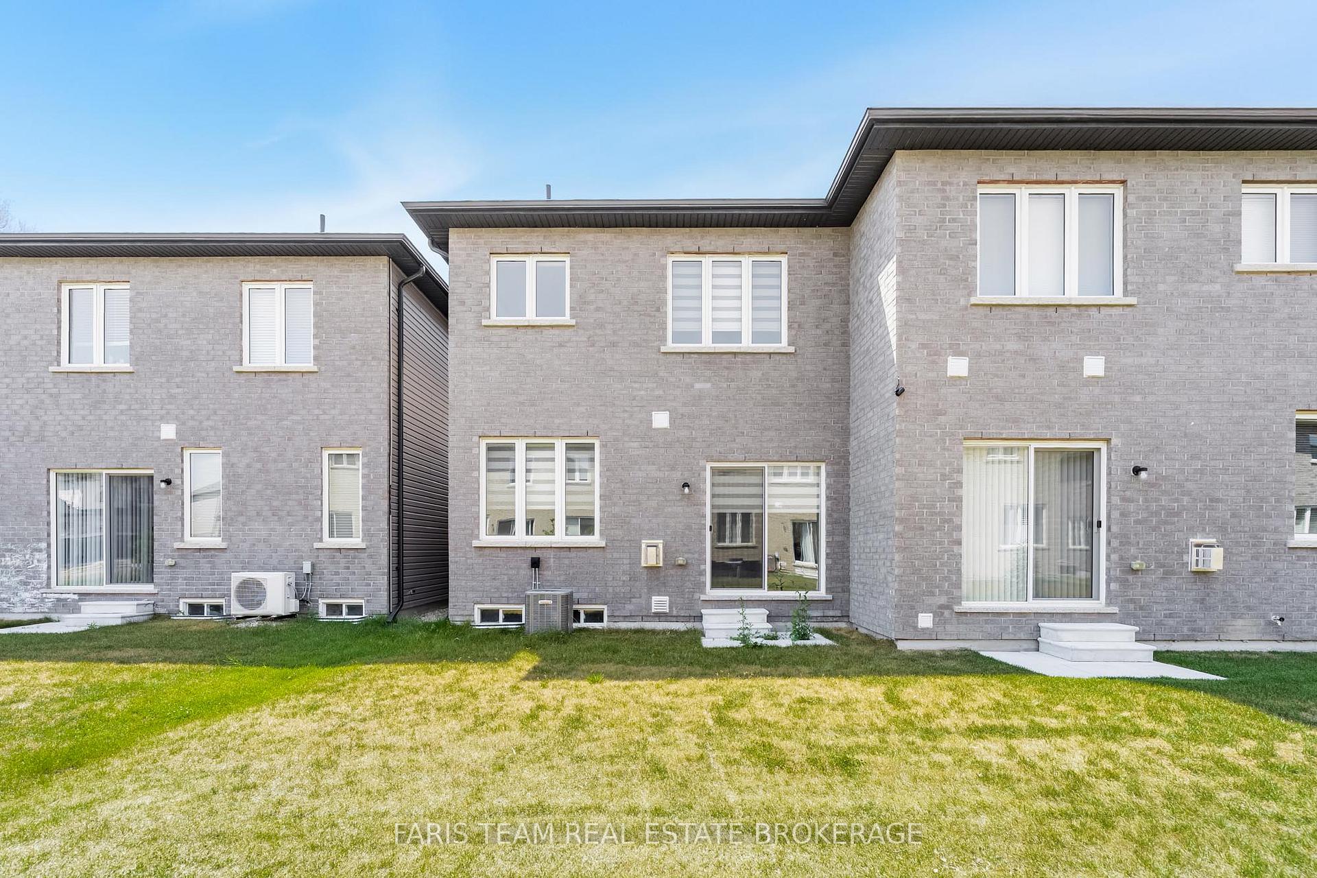 Photo 21 of 7 Lisa Street, Wasaga Beach — HOMEH