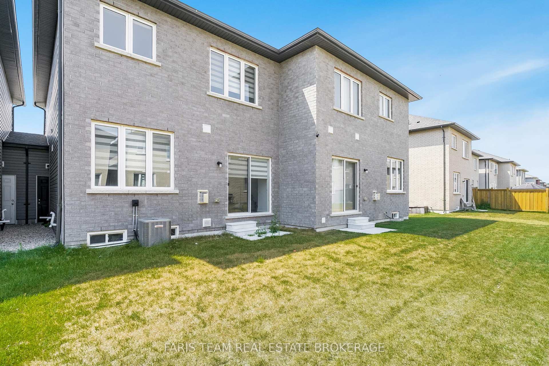 Photo 22 of 7 Lisa Street, Wasaga Beach — HOMEH