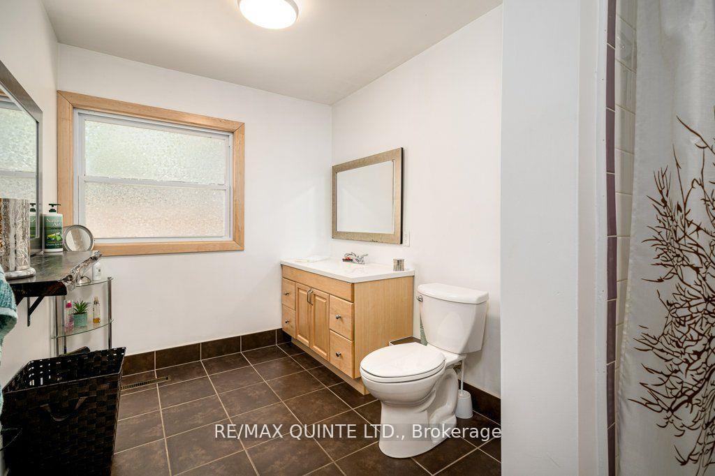 Photo 15 of 348 River Street W, Tweed, Tweed (Village) — HOMEH
