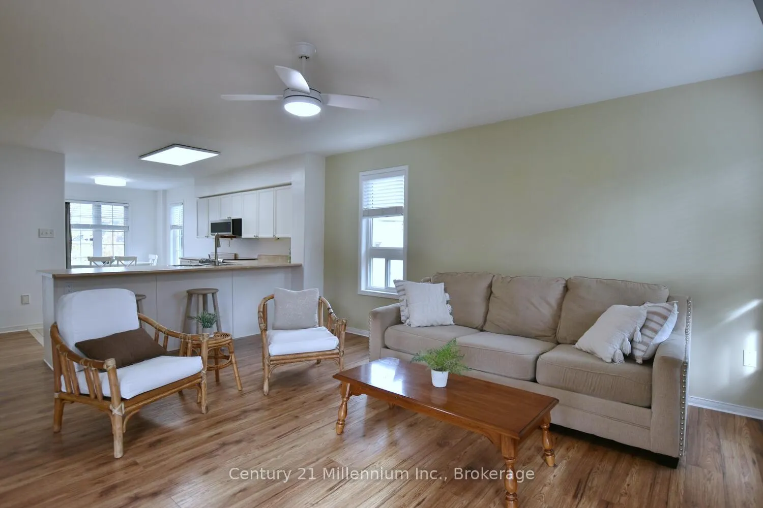 Photo 13 of 35 Northwood Drive, Wasaga Beach — HOMEH