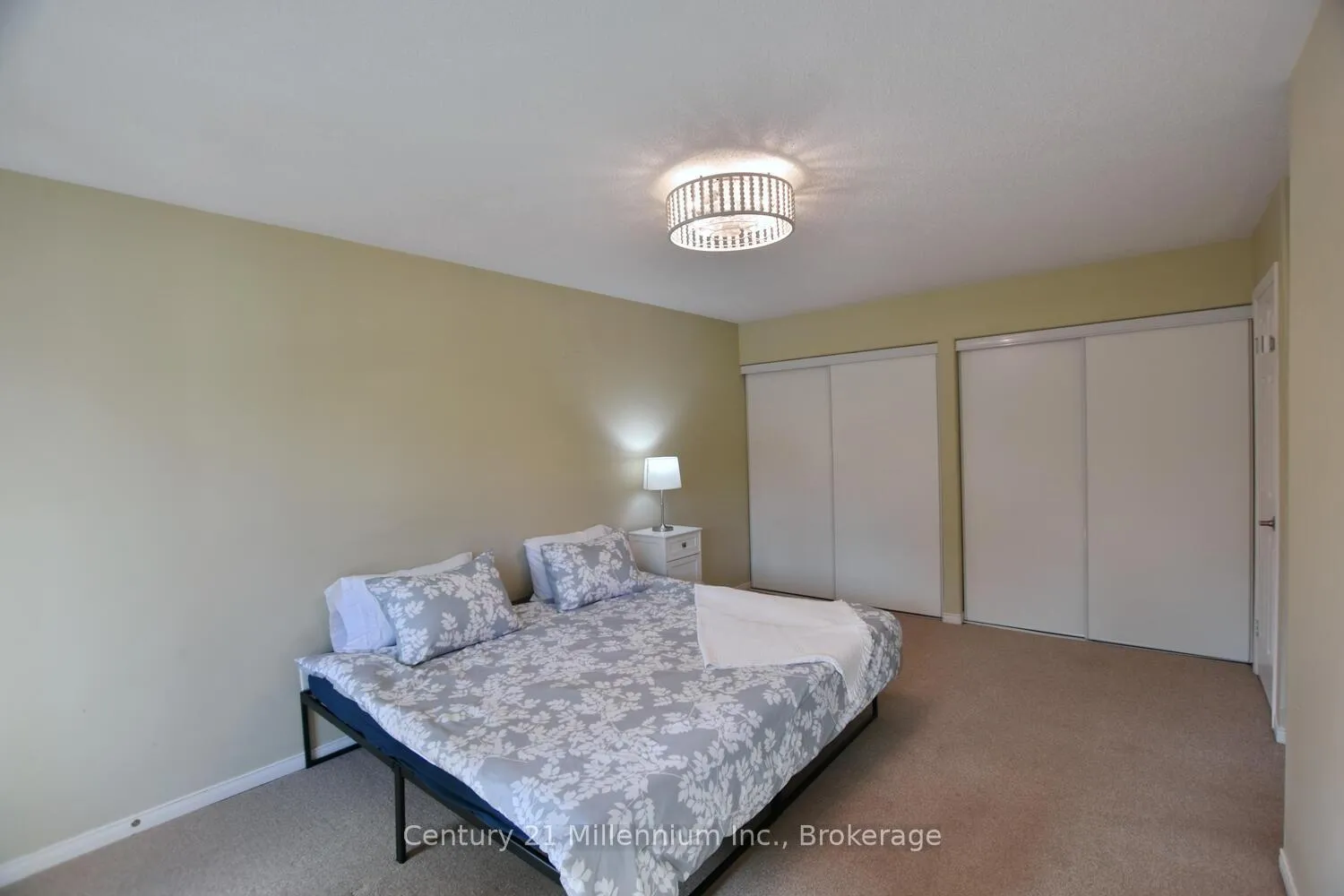 Photo 17 of 35 Northwood Drive, Wasaga Beach — HOMEH