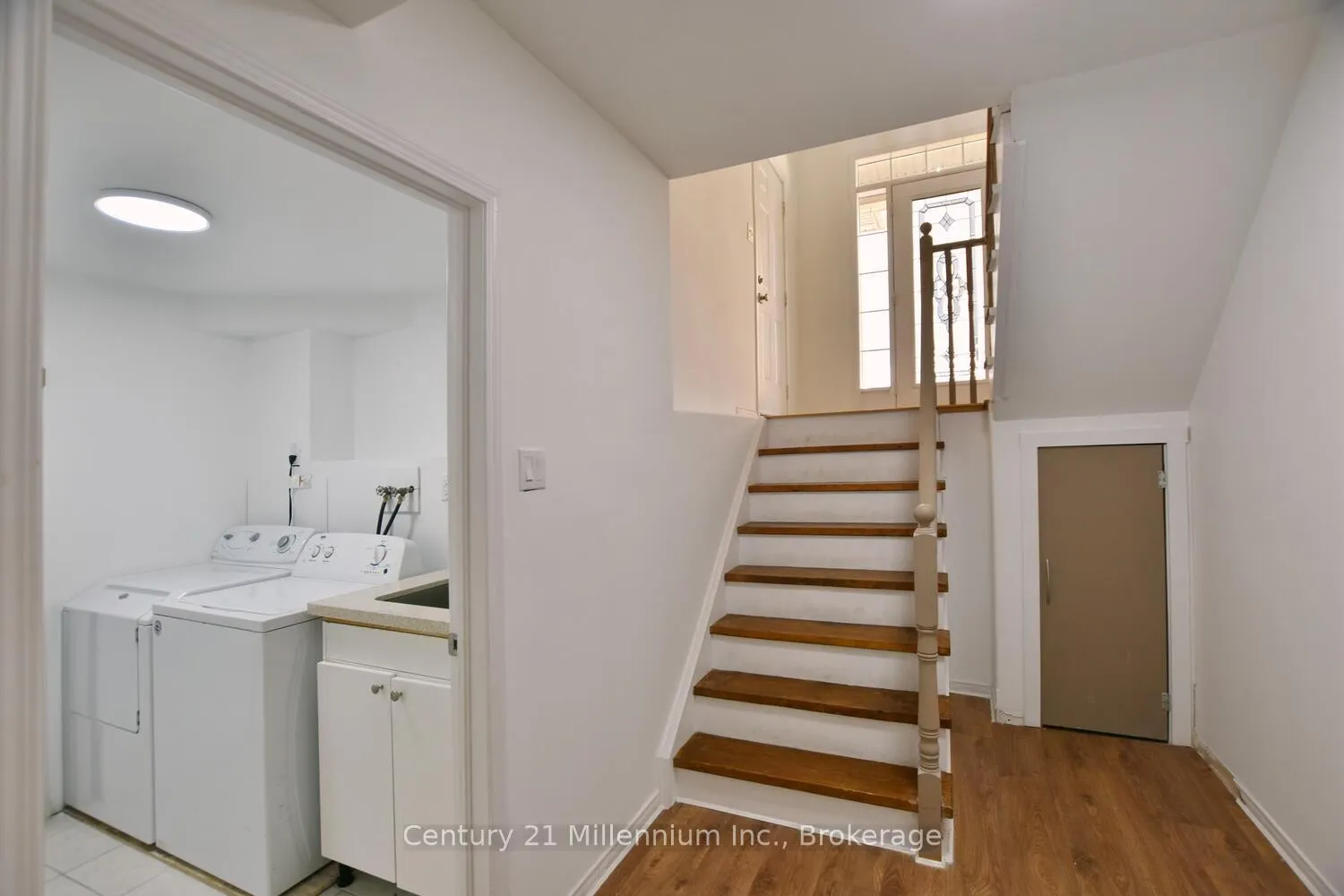 Photo 32 of 35 Northwood Drive, Wasaga Beach — HOMEH