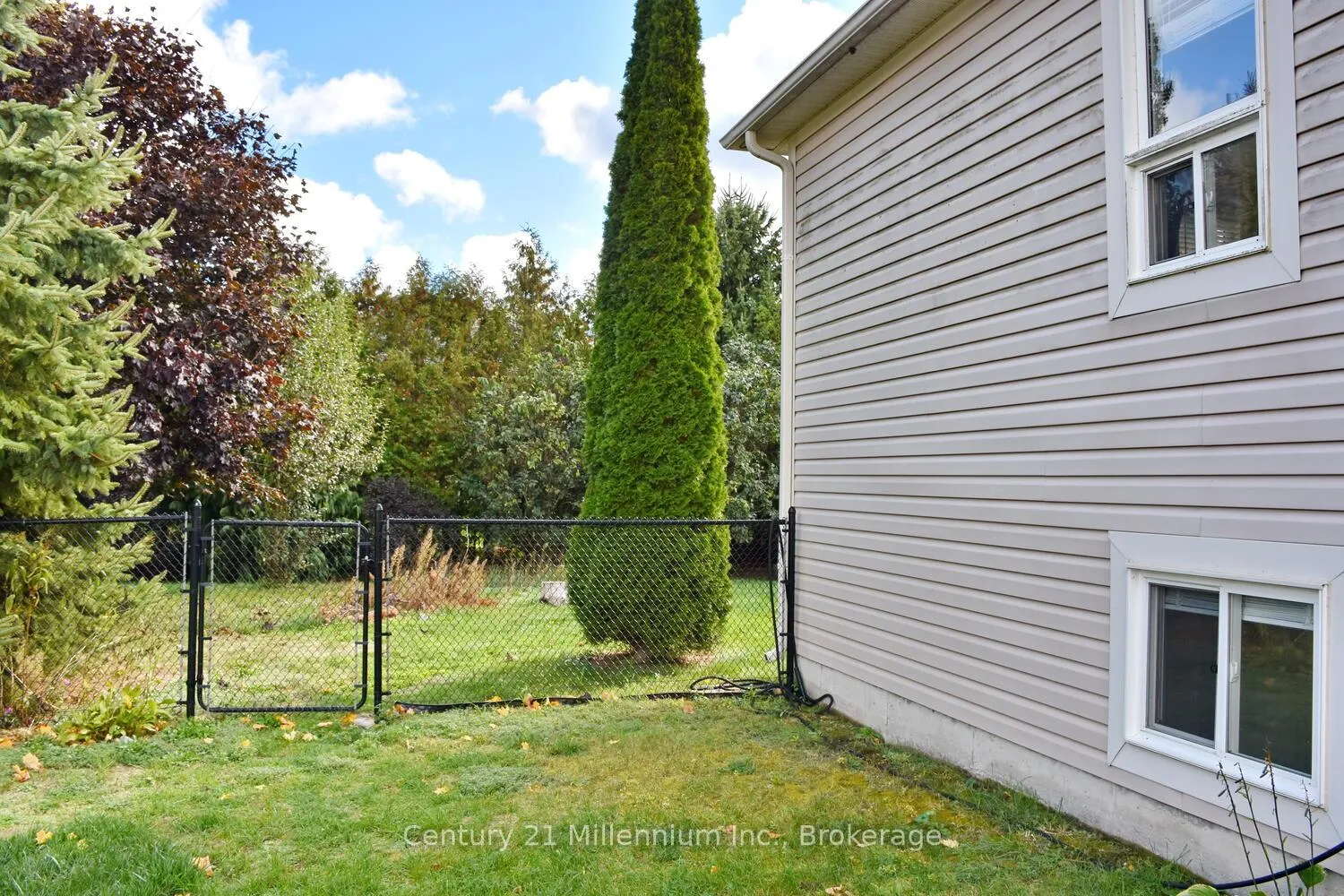 Photo 43 of 35 Northwood Drive, Wasaga Beach — HOMEH
