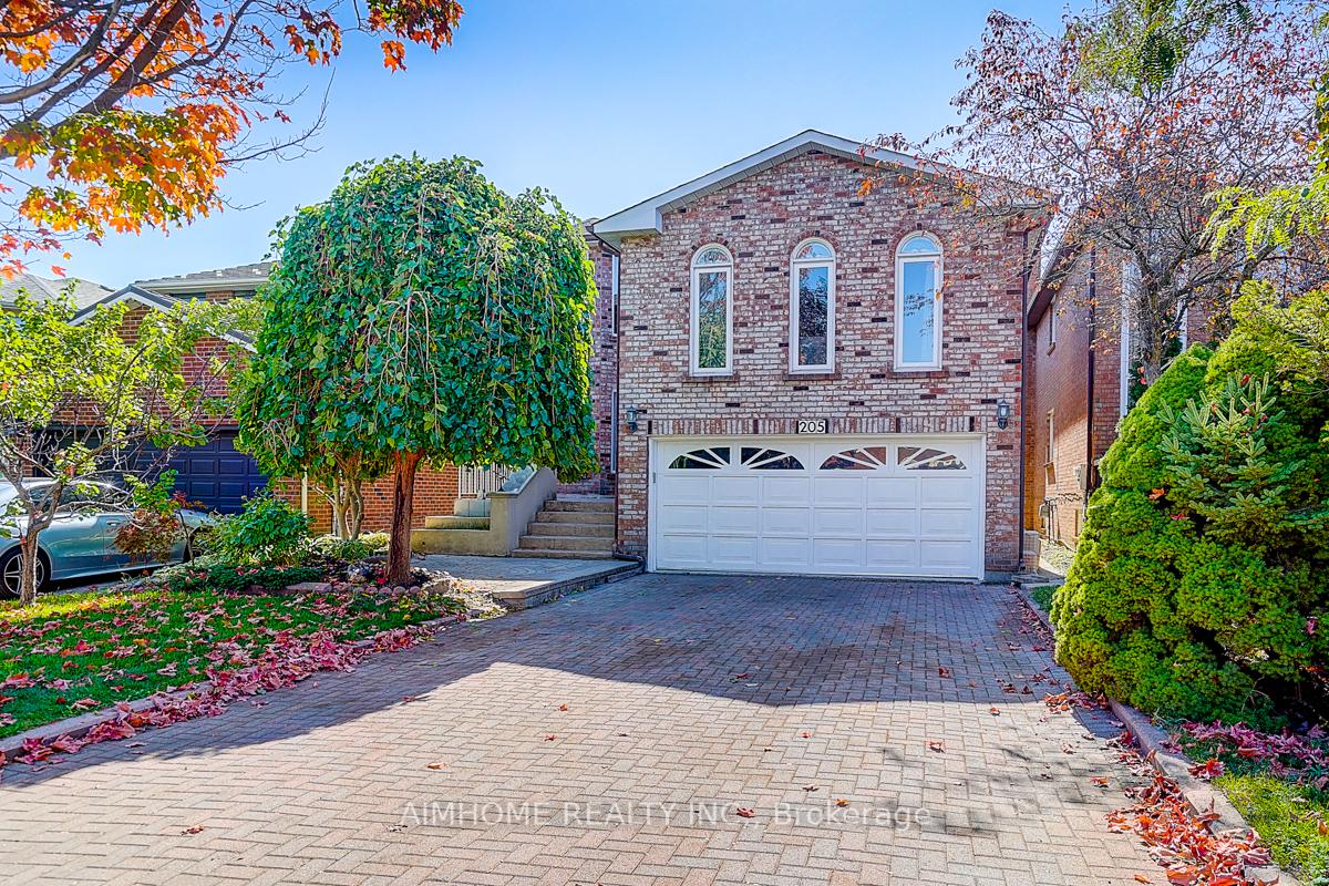 Photo 1 of 205 Pinewood Drive, Vaughan, Crestwood-Springfarm-Yorkhill — HOMEH