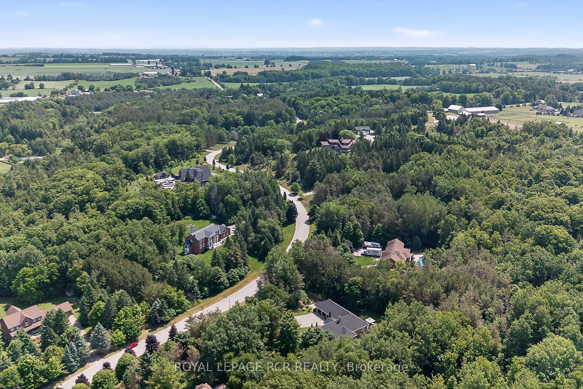 Photo 46 of 11 Foxfire Chase, Uxbridge, Rural Uxbridge — HOMEH