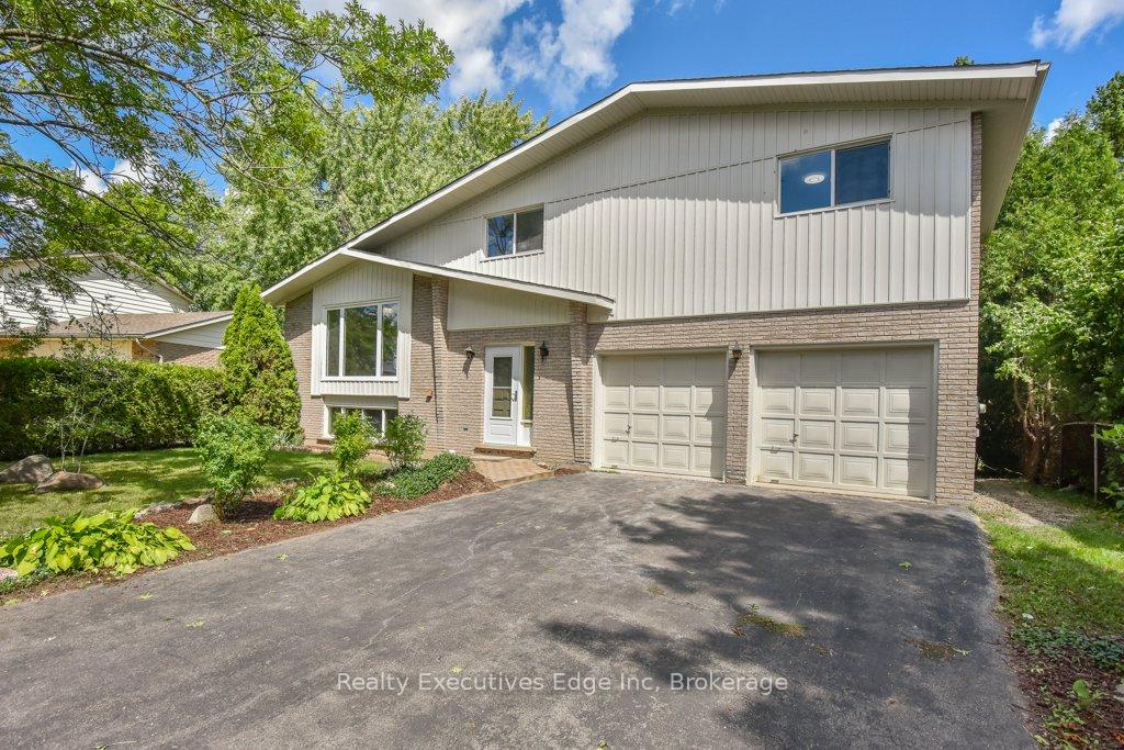 Photo 2 of Unit Main, 590 Canewood Crescent, Waterloo — HOMEH