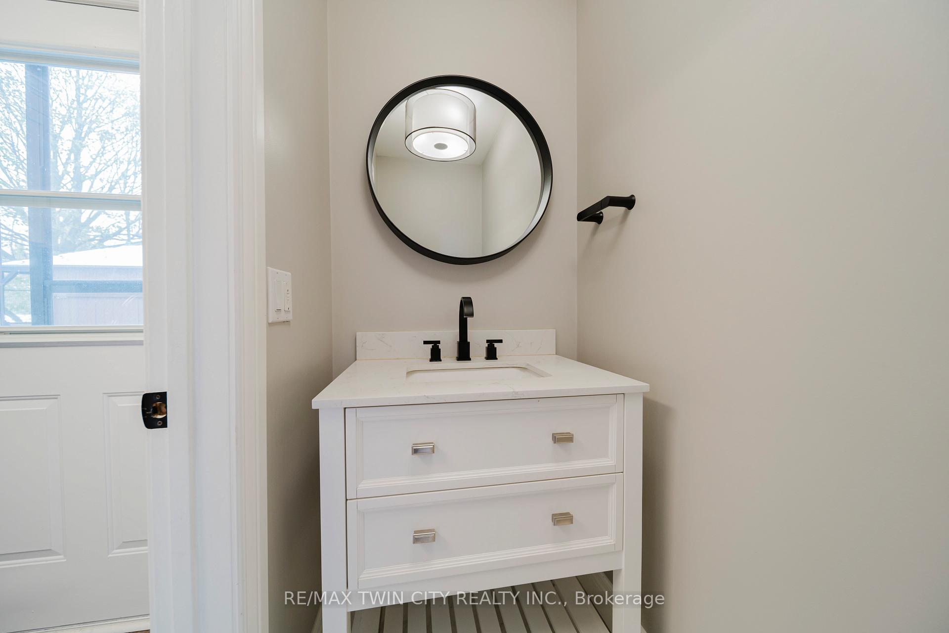 Photo 22 of 7 Campbell Place, Wellesley — HOMEH