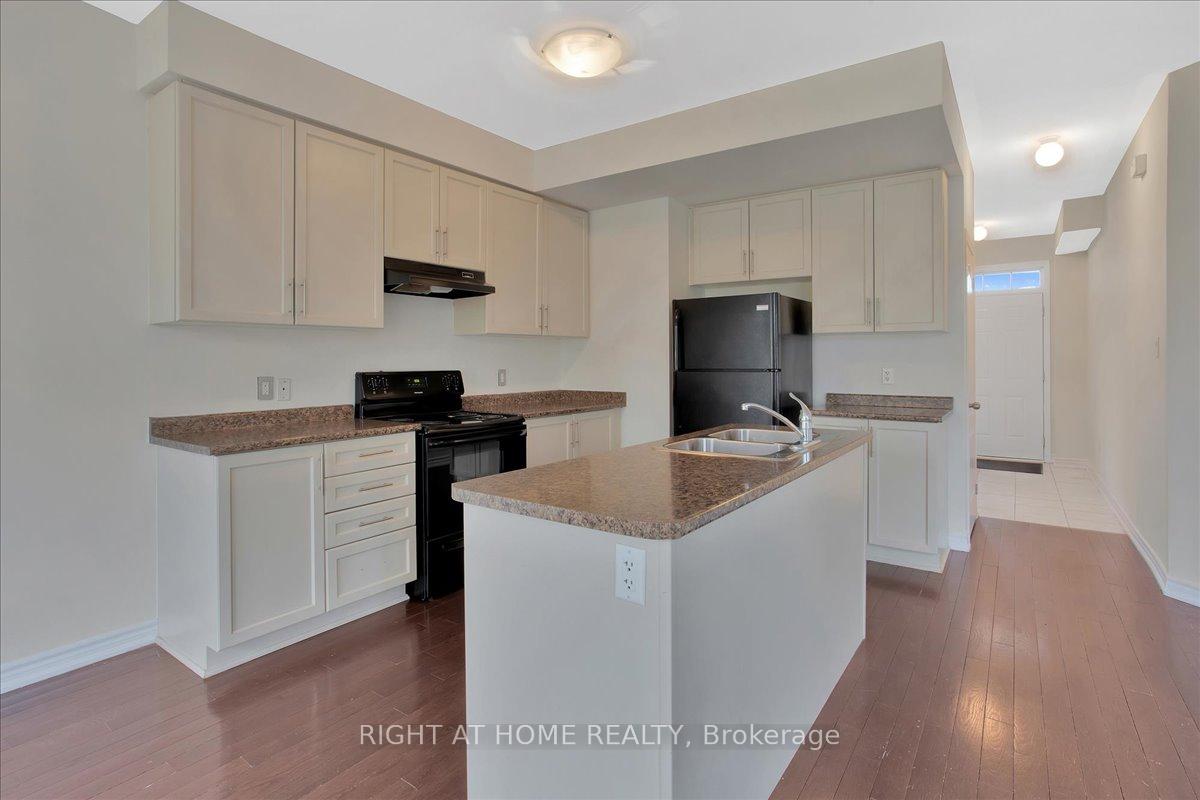 Photo 14 of 72 Christy Drive, Wasaga Beach — HOMEH