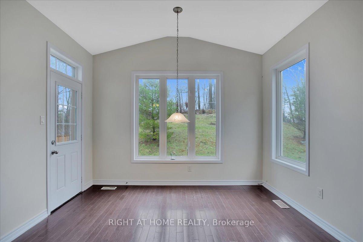 Photo 17 of 72 Christy Drive, Wasaga Beach — HOMEH