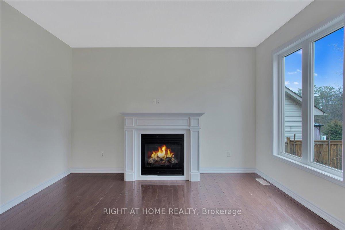 Photo 19 of 72 Christy Drive, Wasaga Beach — HOMEH