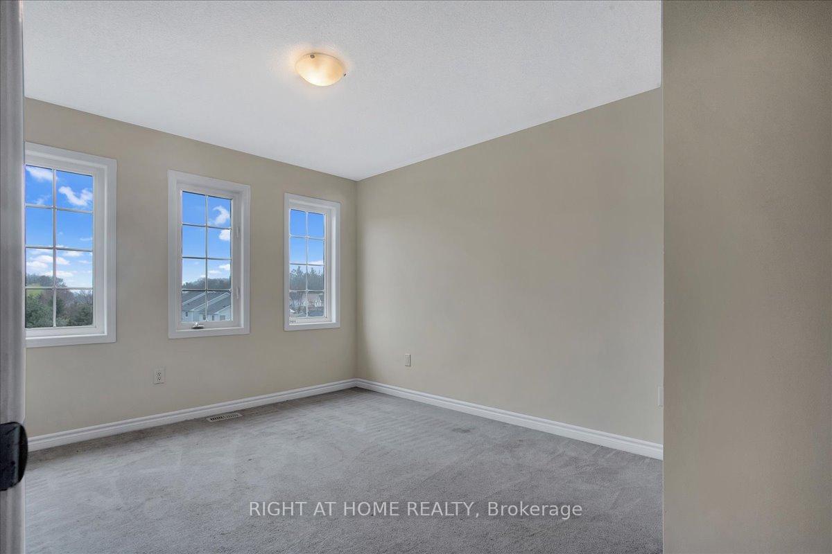 Photo 32 of 72 Christy Drive, Wasaga Beach — HOMEH