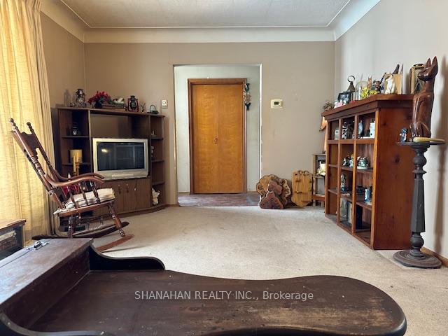 Photo 6 of 576 Simcoe Street, Warwick, Watford — HOMEH
