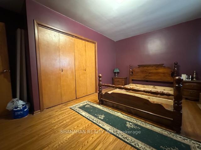 Photo 17 of 576 Simcoe Street, Warwick, Watford — HOMEH