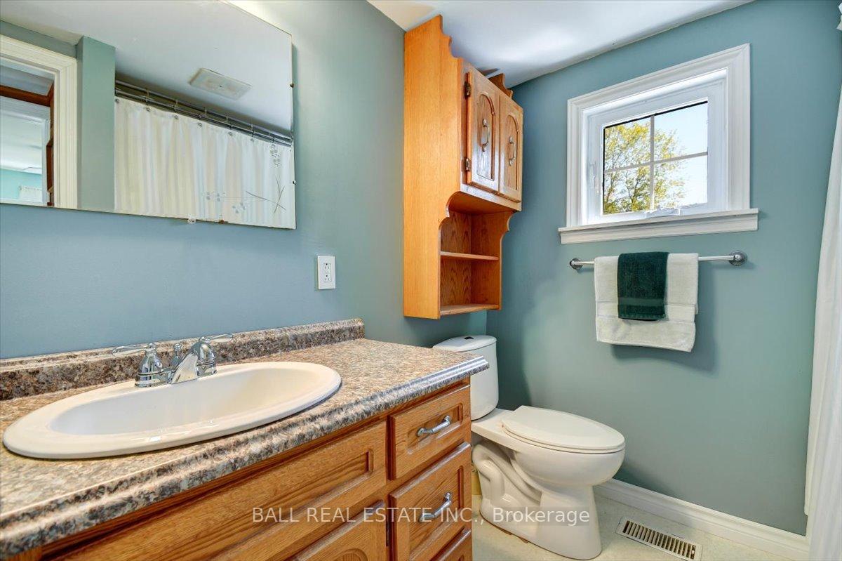 Photo 13 of 391 Pine Drive, Bancroft, Bancroft Ward — HOMEH