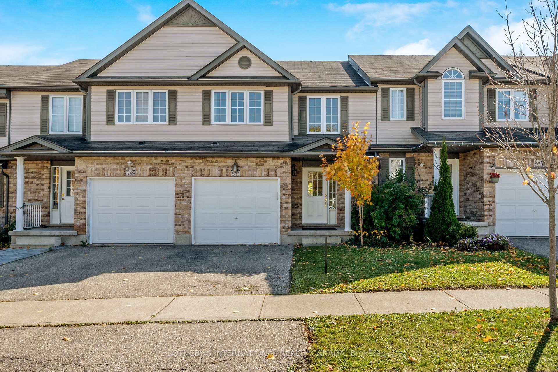Photo 1 of 571 Wild Iris Avenue, Waterloo, Columbia Forest — HOMEH