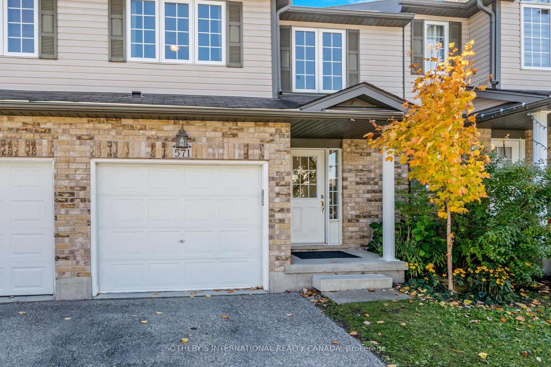 Photo 2 of 571 Wild Iris Avenue, Waterloo, Columbia Forest — HOMEH
