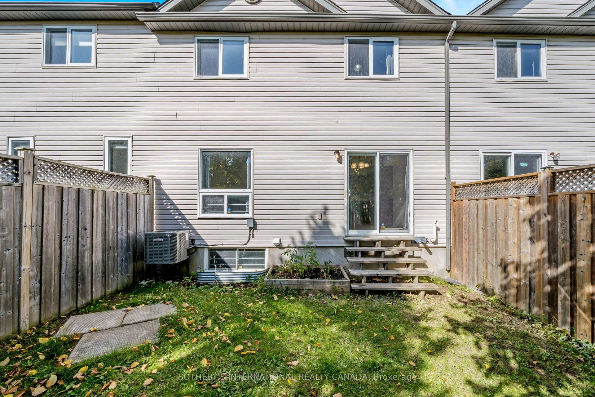 Photo 30 of 571 Wild Iris Avenue, Waterloo, Columbia Forest — HOMEH