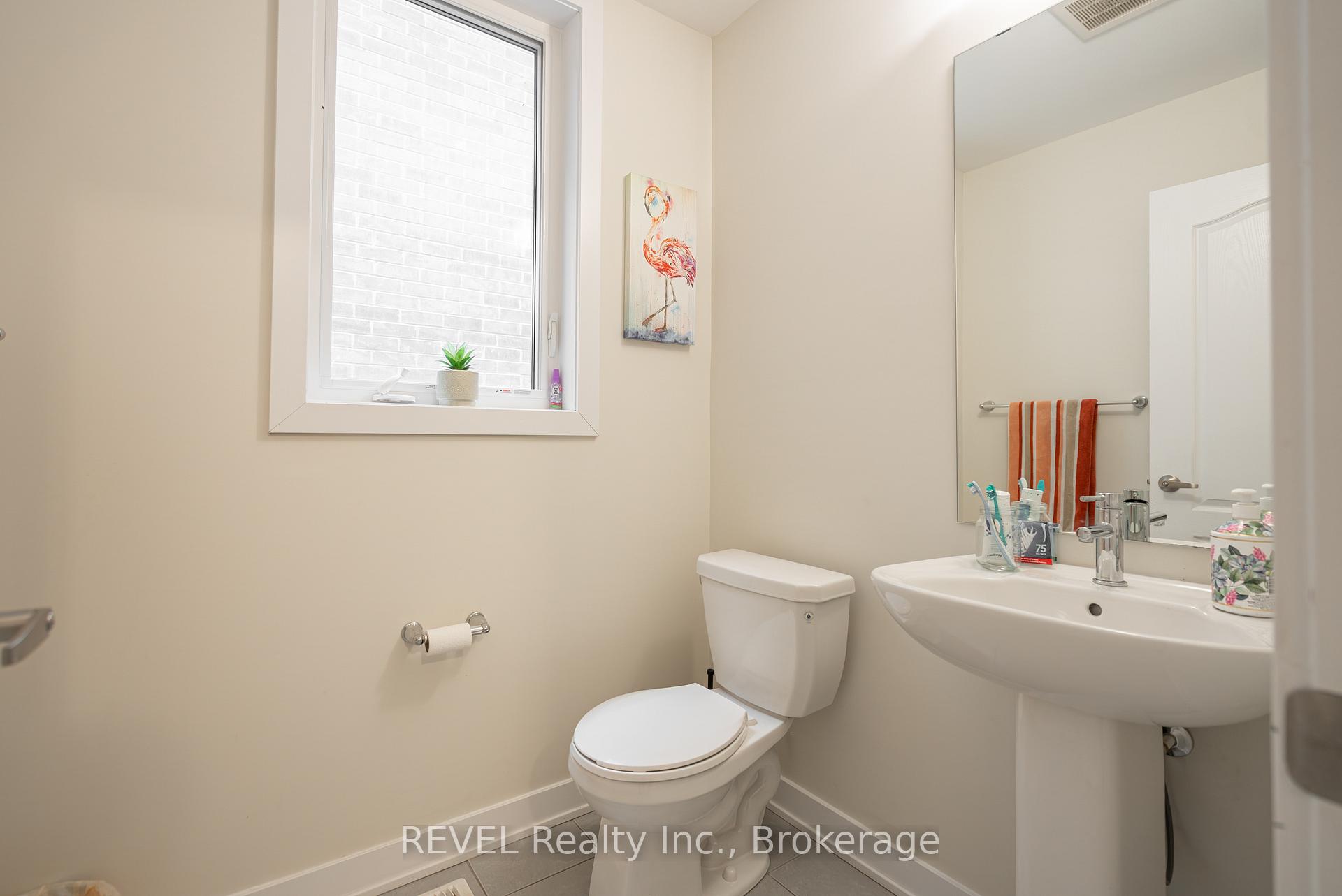 Photo 6 of 145 Stern Drive, Welland, Dain City — HOMEH