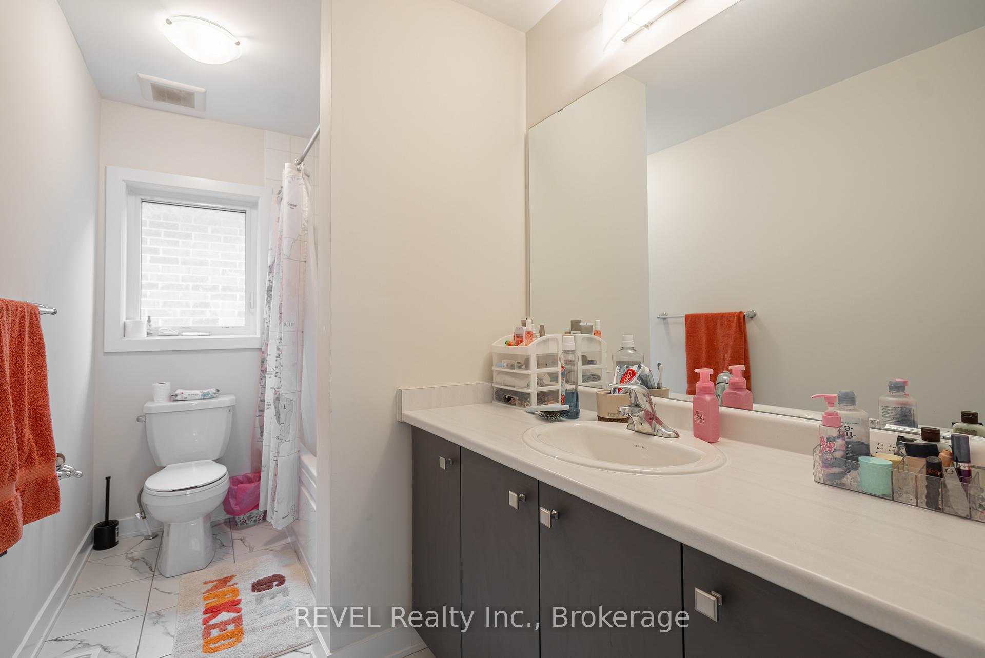 Photo 24 of 145 Stern Drive, Welland, Dain City — HOMEH
