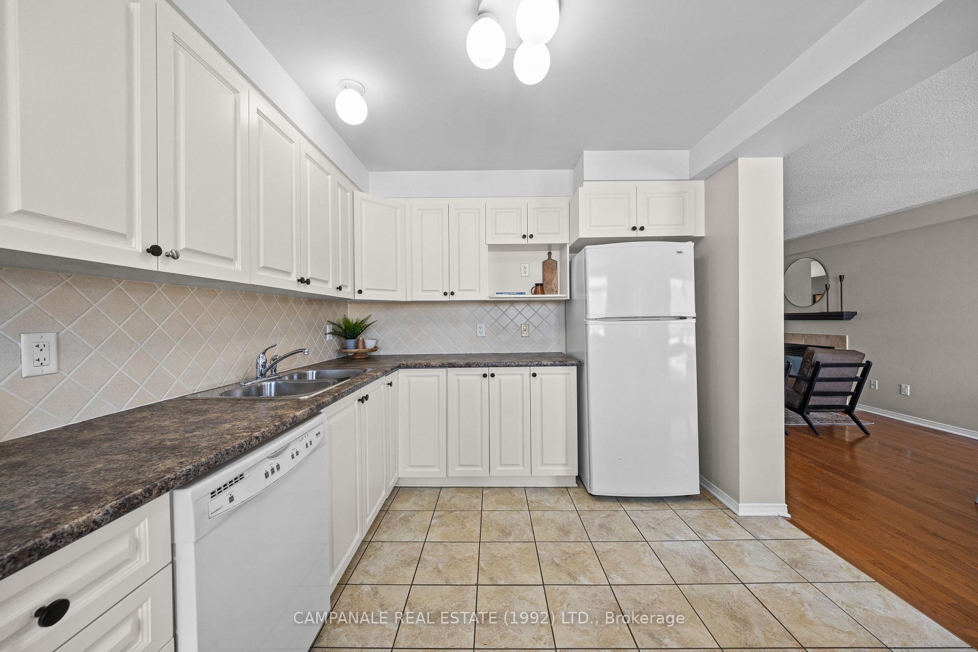 Photo 10 of 98 Wolff Crescent, Arnprior — HOMEH