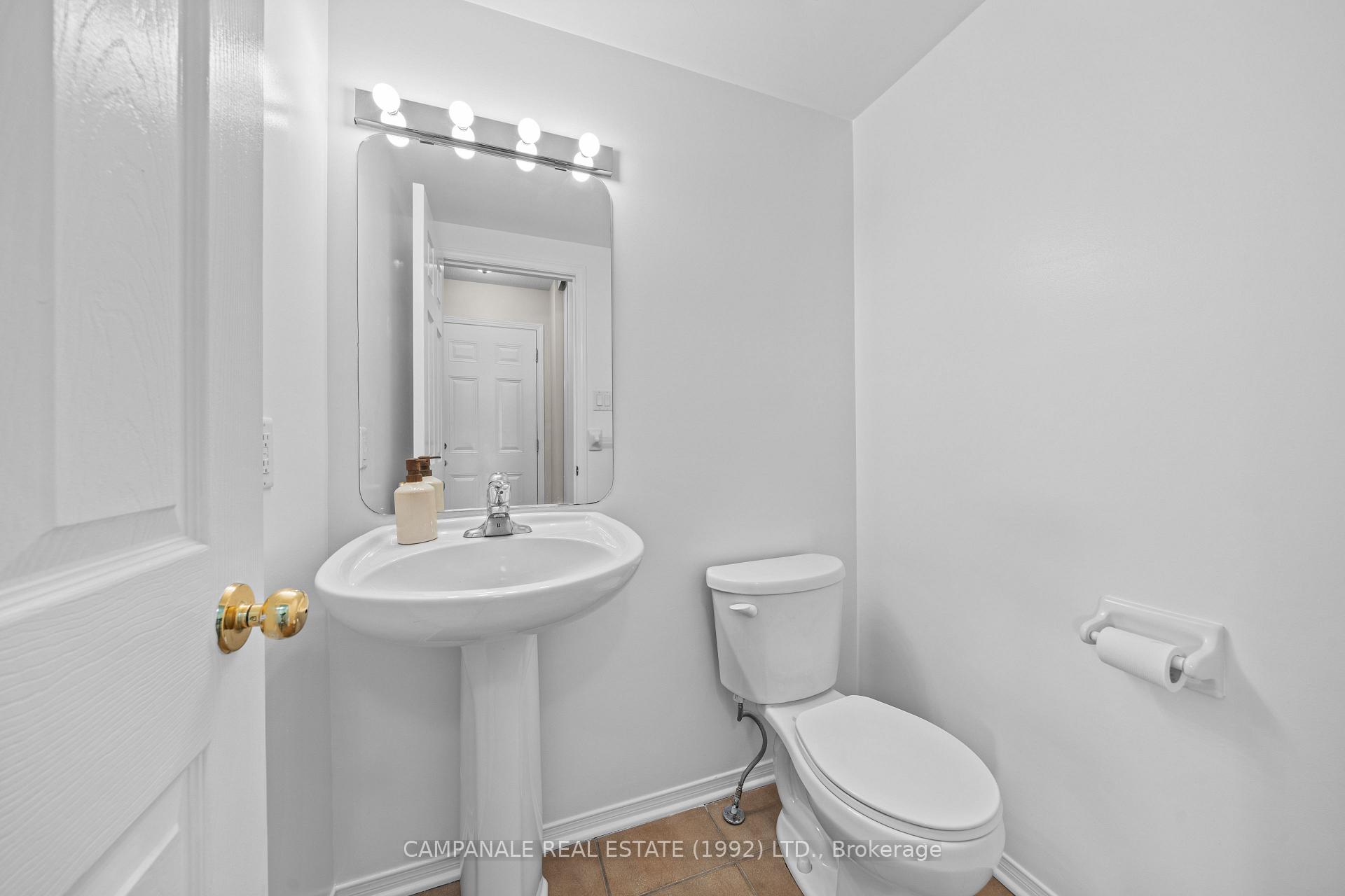 Photo 24 of 98 Wolff Crescent, Arnprior — HOMEH