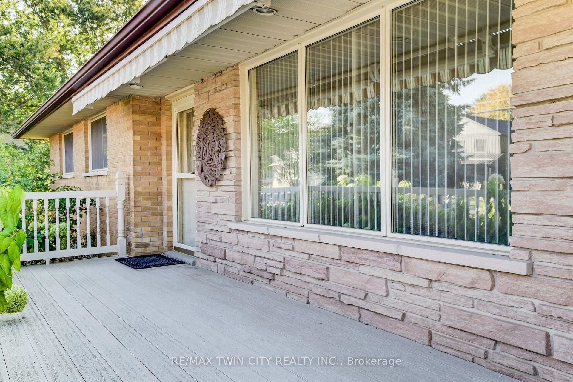 Photo 5 of 3720 Manser Road, Wellesley — HOMEH