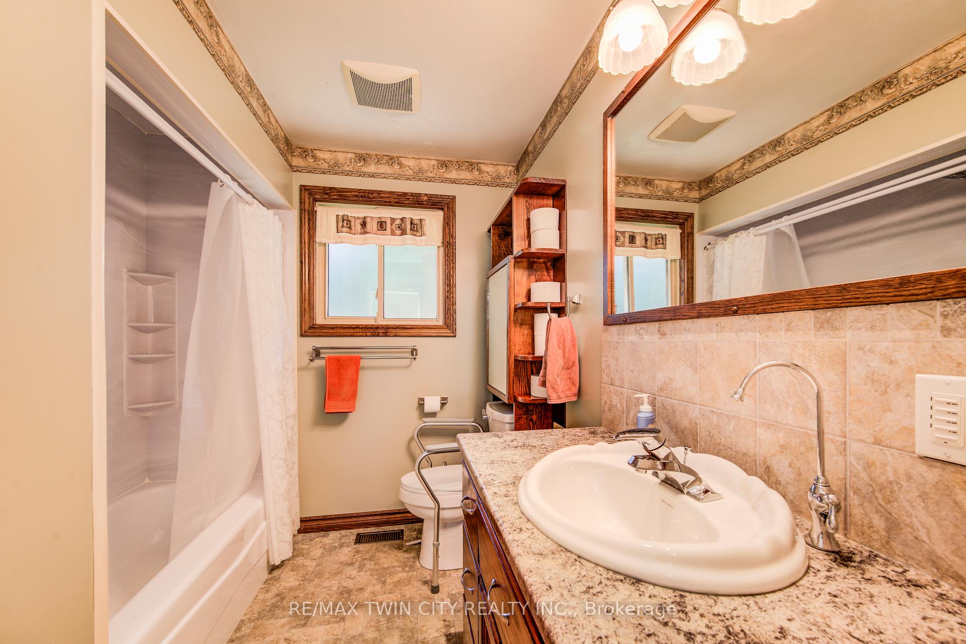 Photo 24 of 3720 Manser Road, Wellesley — HOMEH