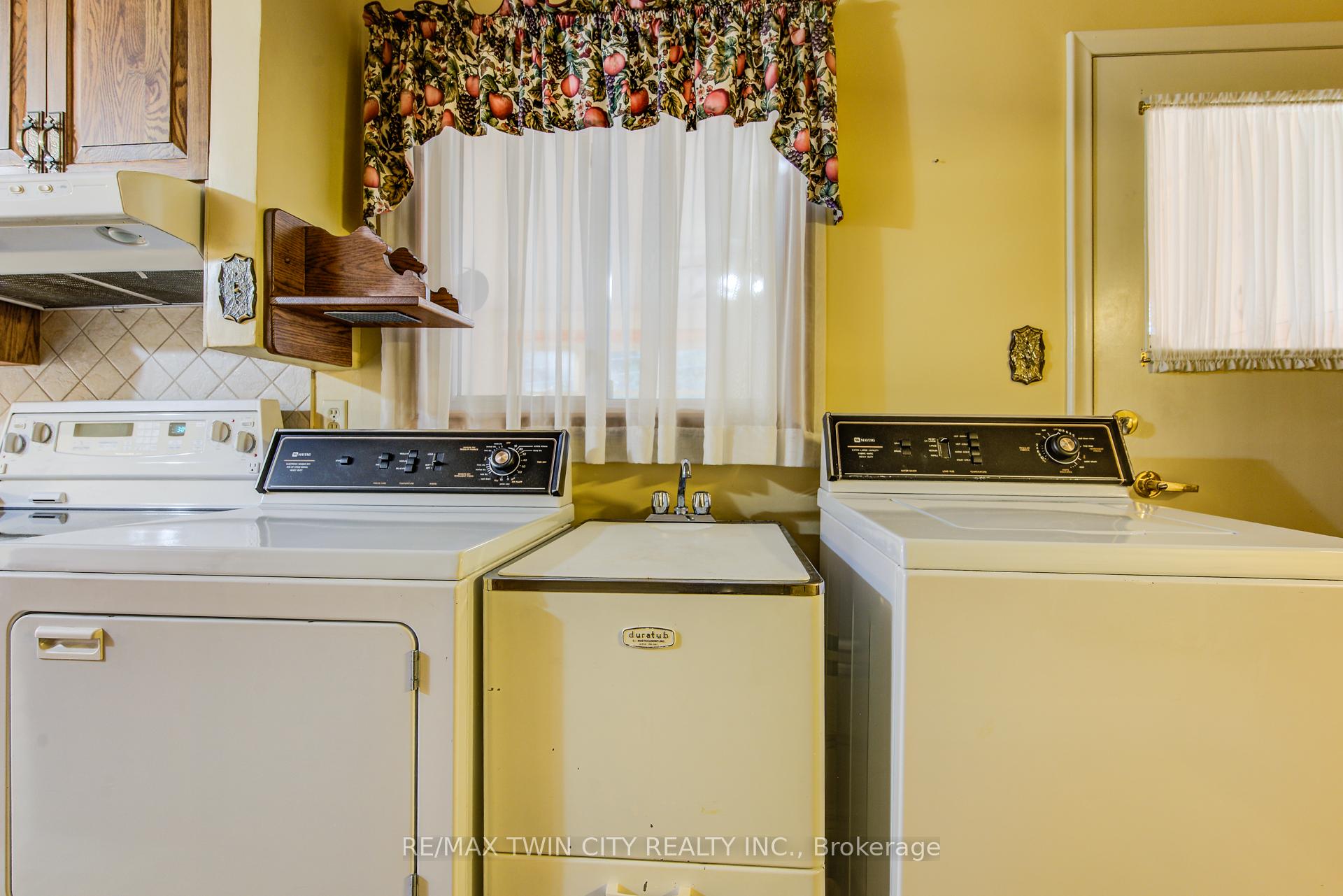 Photo 25 of 3720 Manser Road, Wellesley — HOMEH