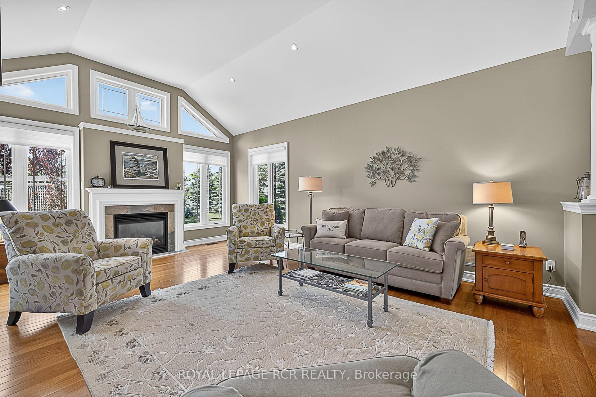 Photo 15 of 14 Goodwood Street, Uxbridge — HOMEH