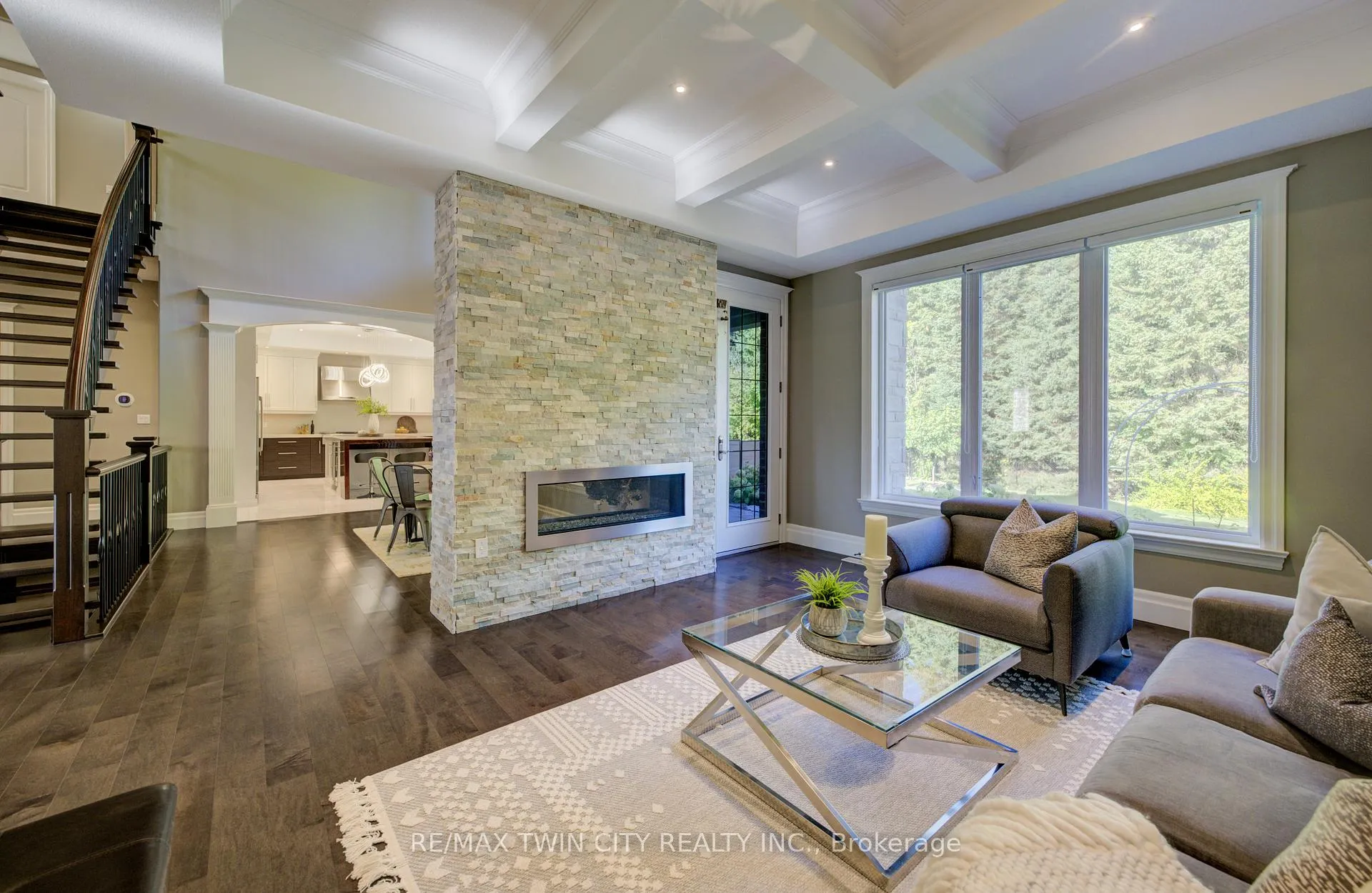 Photo 5 of 705 Meadowsweet Avenue, Waterloo — HOMEH