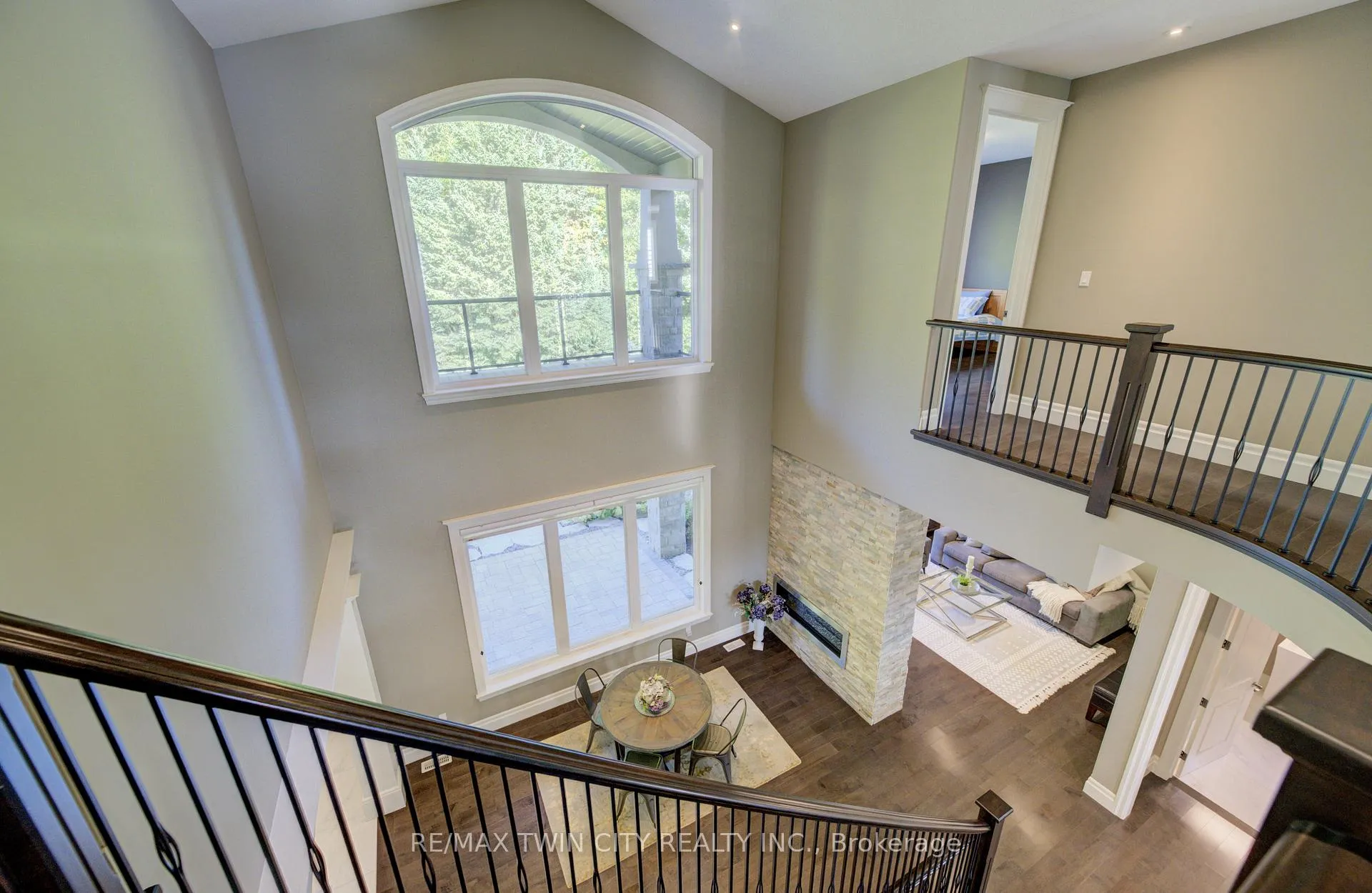 Photo 20 of 705 Meadowsweet Avenue, Waterloo — HOMEH