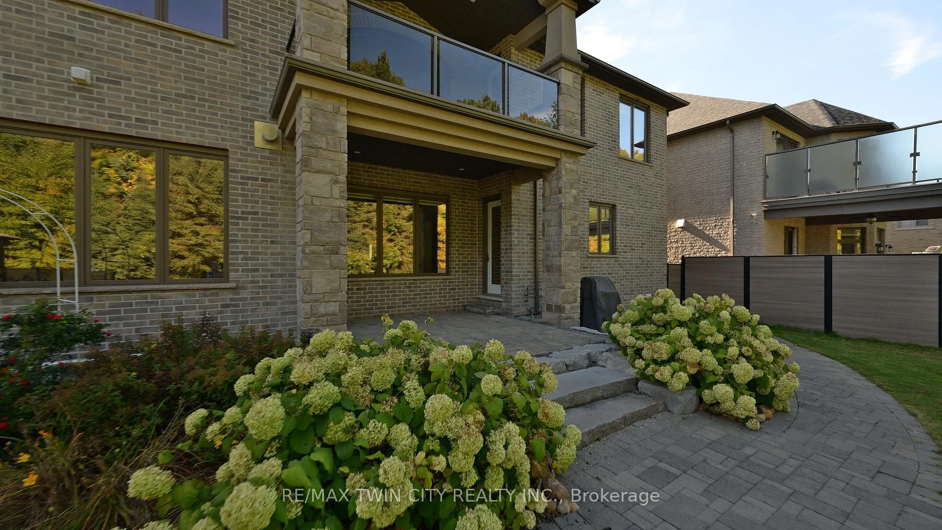 Photo 44 of 705 Meadowsweet Avenue, Waterloo — HOMEH