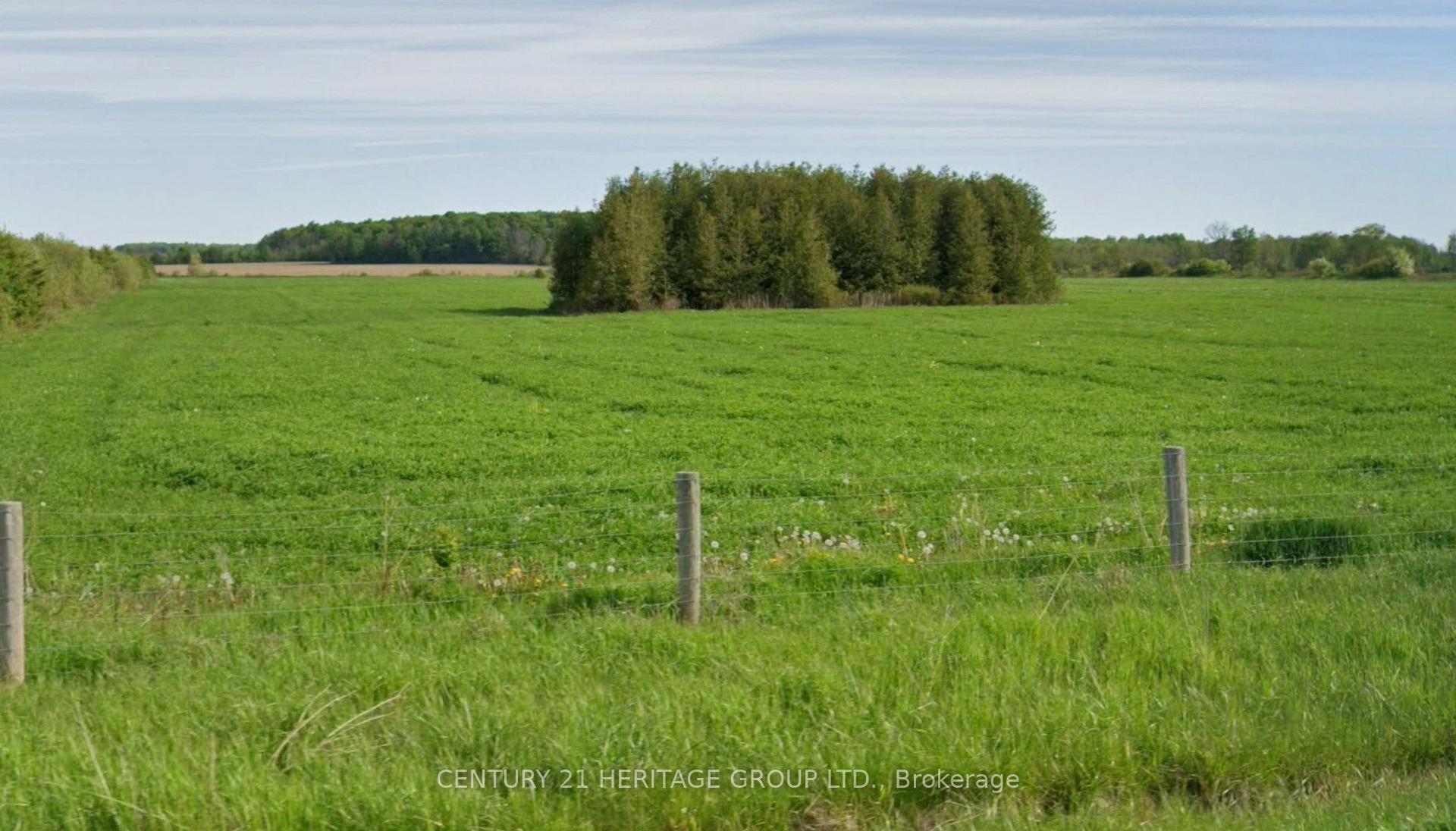 Photo 1 of 8580 Wellington Road, Puslinch, Puslinch Lake Settlement Areas — HOMEH