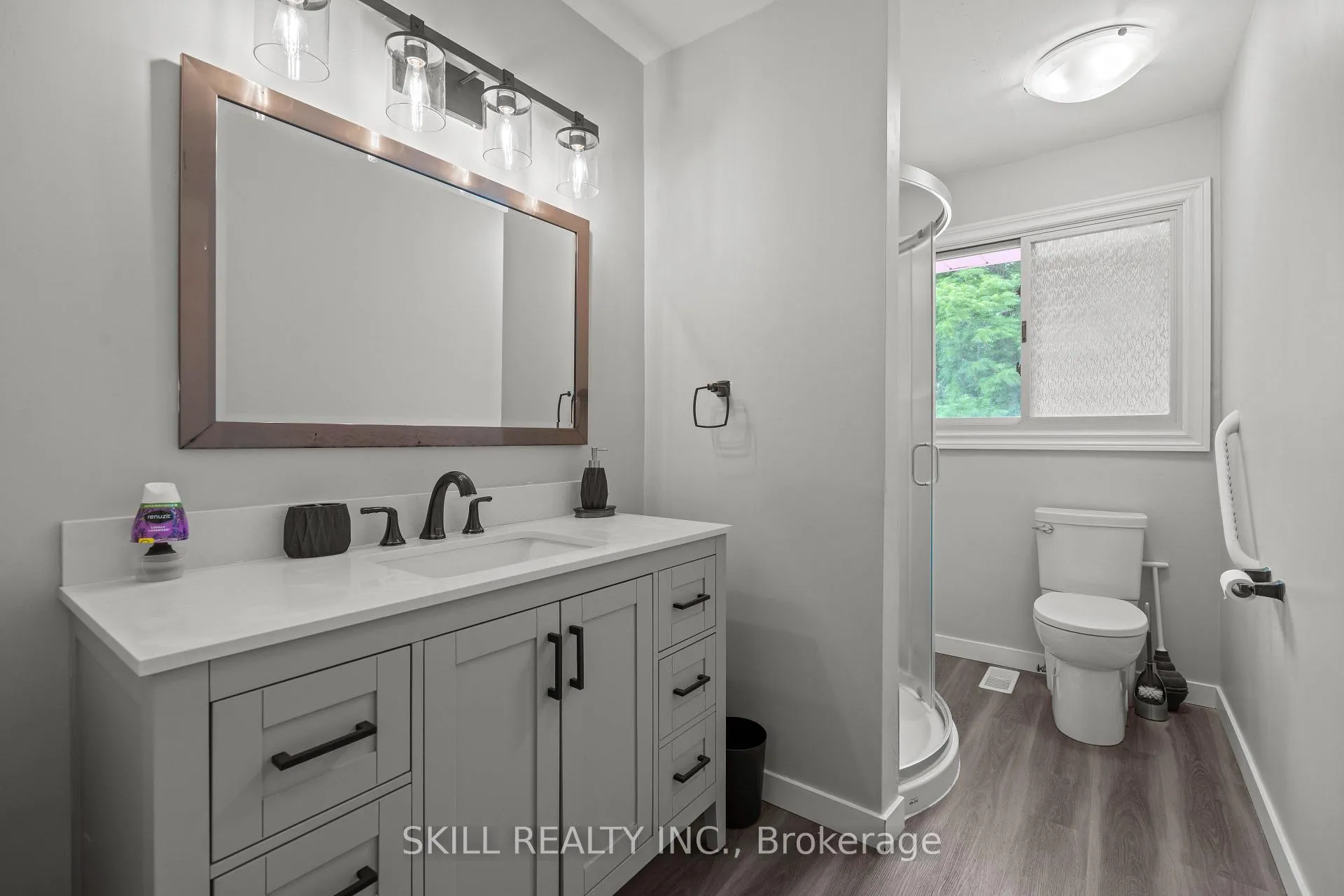 Photo 13 of 138 Chelford Crescent, Waterloo — HOMEH