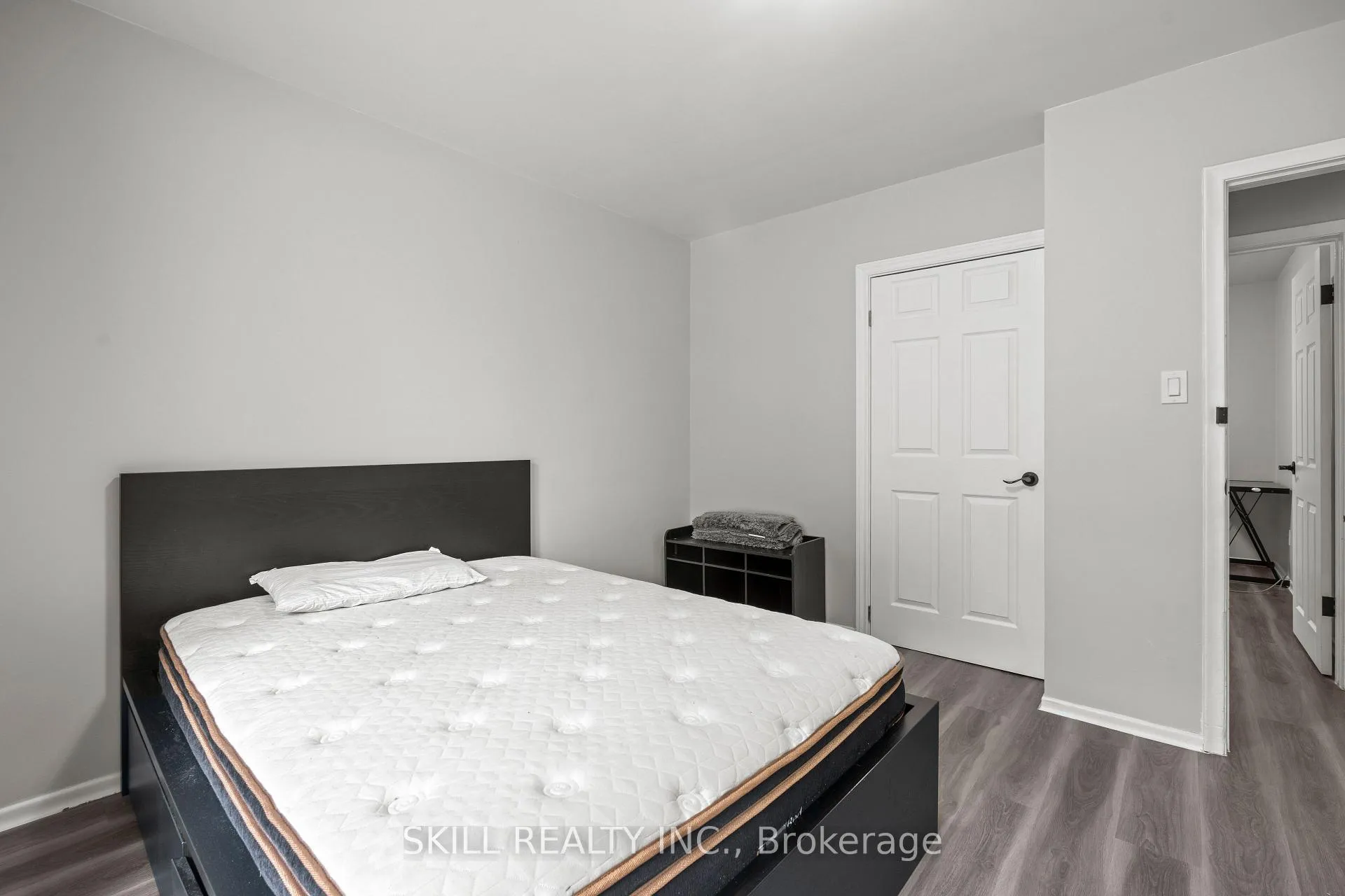 Photo 14 of 138 Chelford Crescent, Waterloo — HOMEH