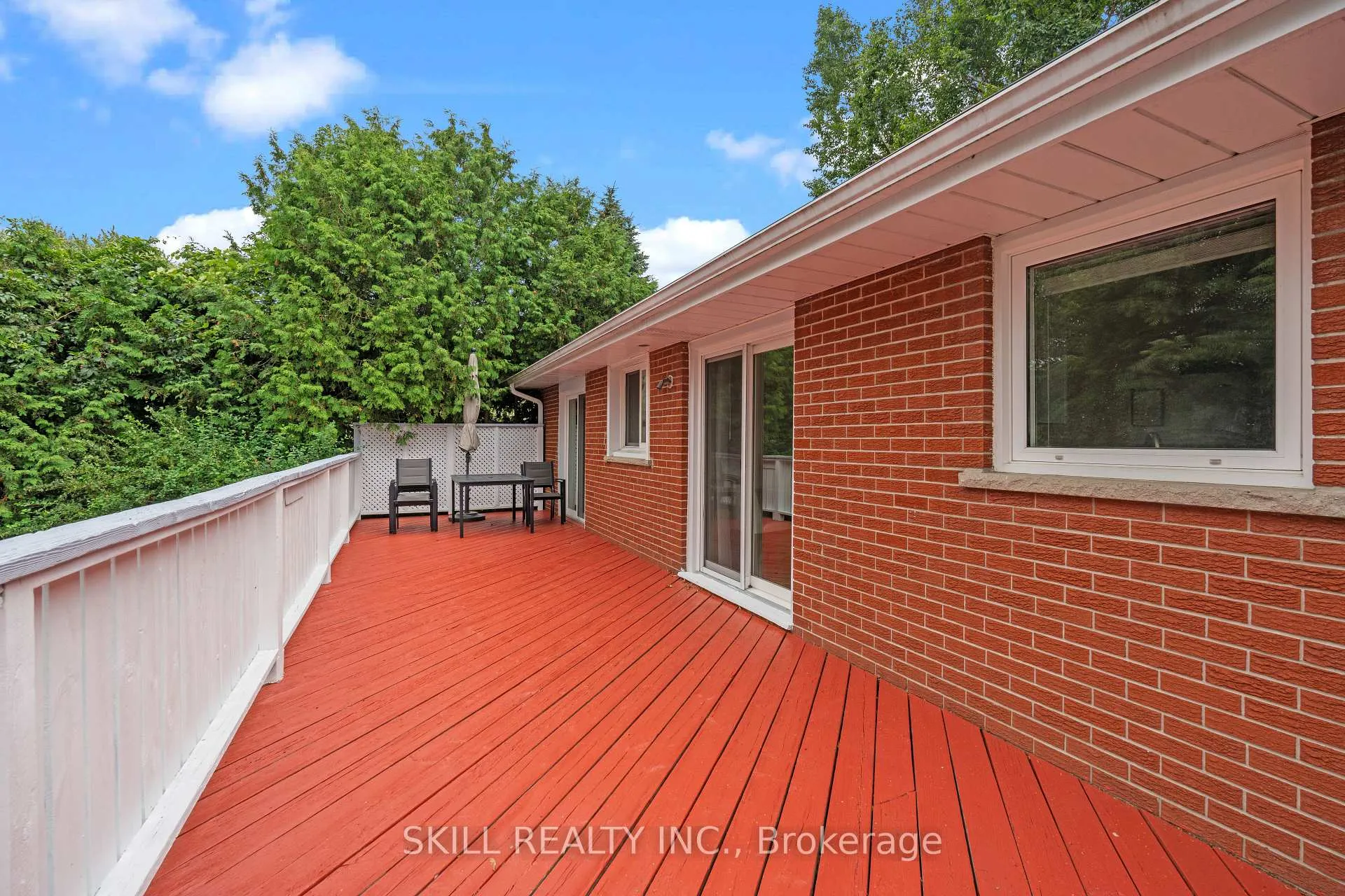 Photo 19 of 138 Chelford Crescent, Waterloo — HOMEH