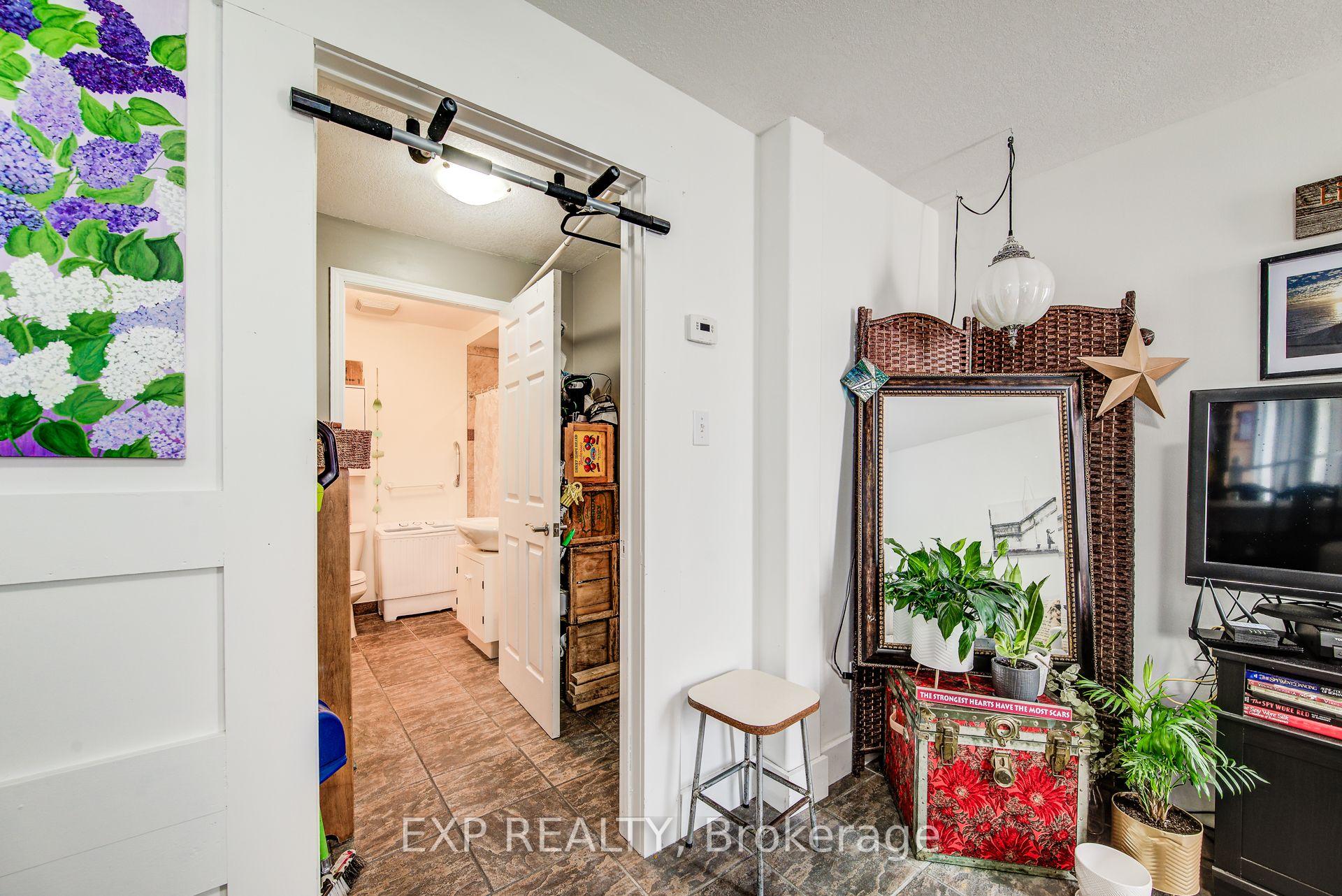 Photo 23 of 1023 Maple Leaf Street, Wellesley — HOMEH
