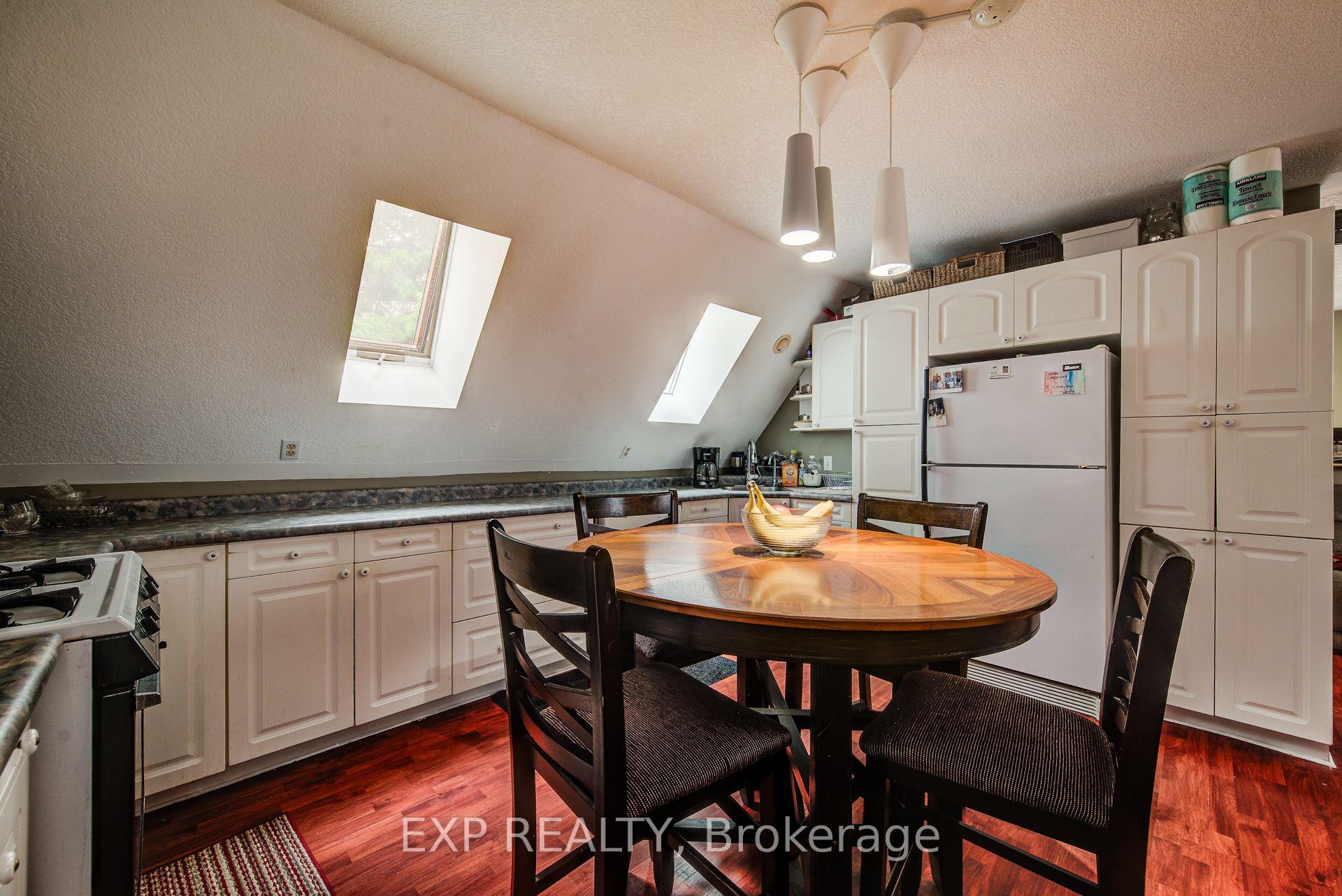 Photo 30 of 1023 Maple Leaf Street, Wellesley — HOMEH