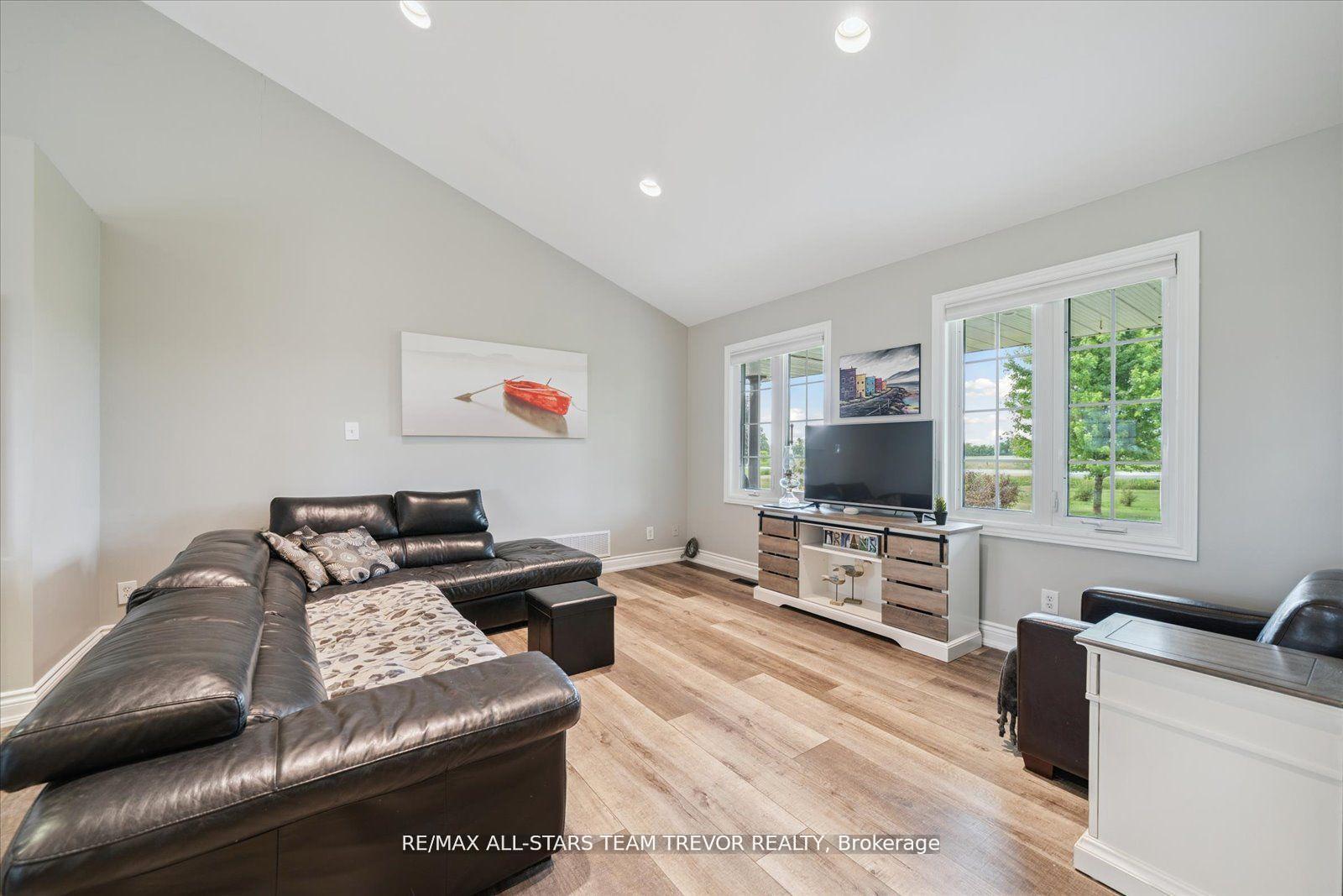 Photo 12 of 14210 Durham Rd 1, Uxbridge, Rural Uxbridge — HOMEH