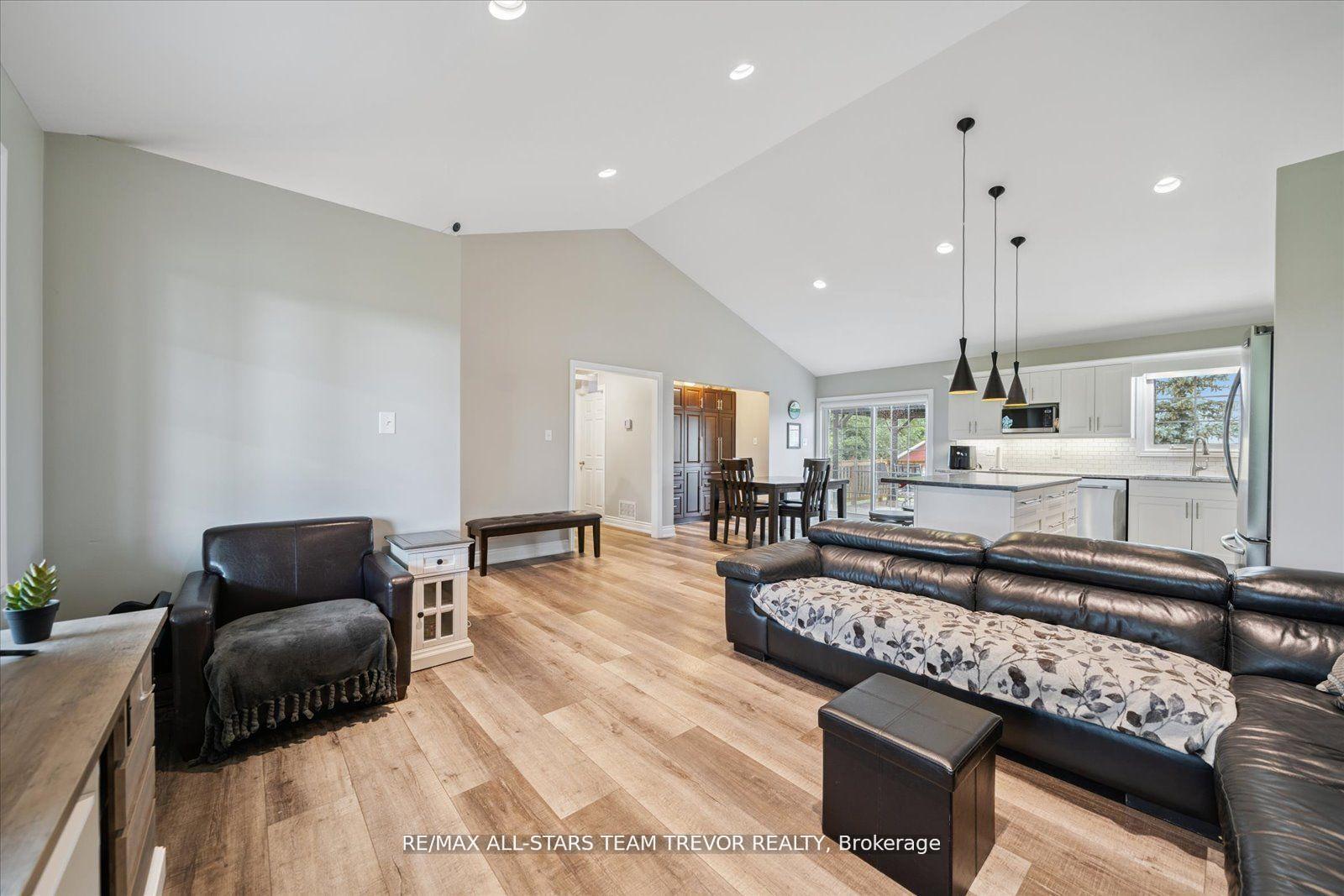 Photo 13 of 14210 Durham Rd 1, Uxbridge, Rural Uxbridge — HOMEH