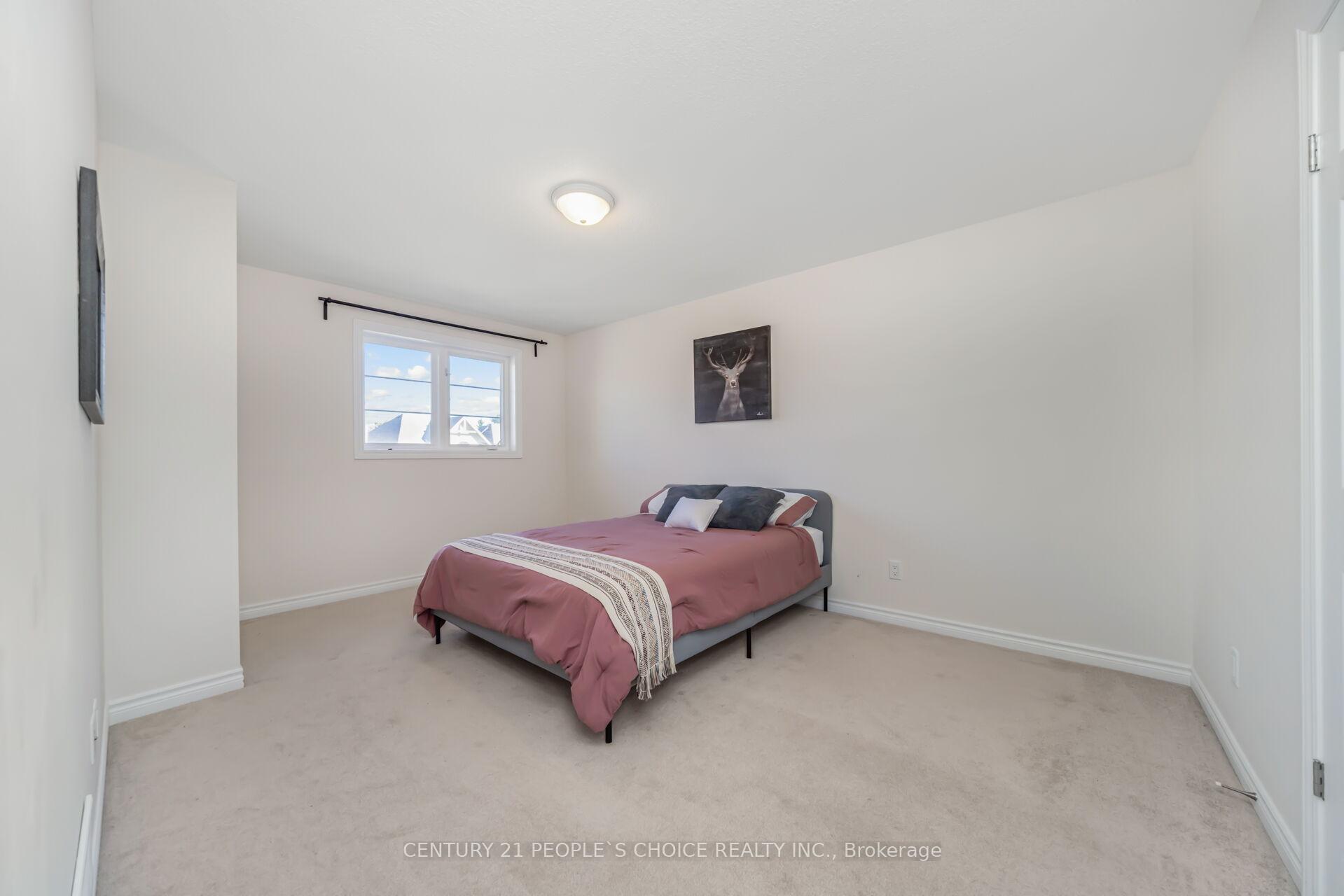 Photo 8 of 131 Steeplechase Way, Waterloo, University Downs — HOMEH