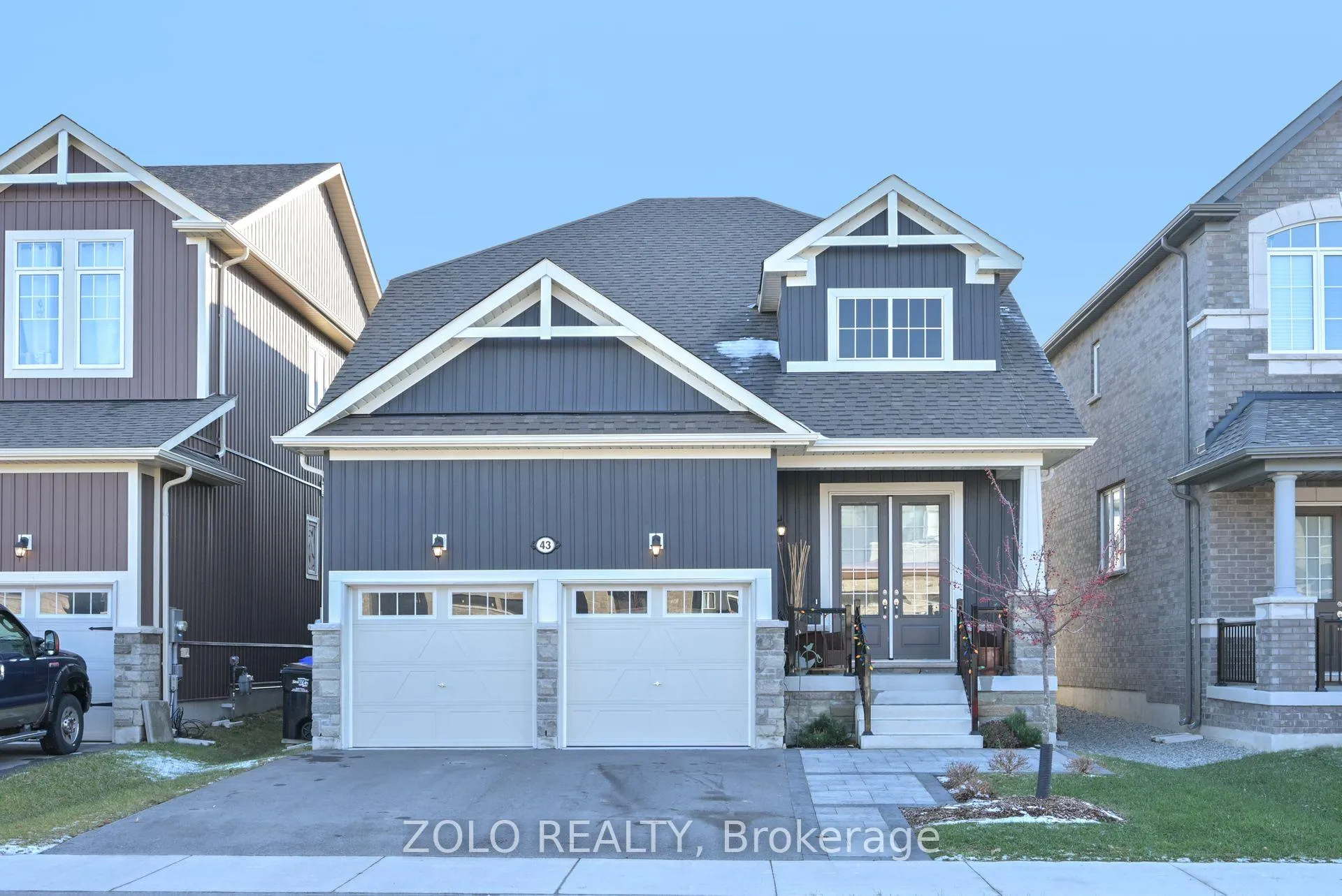 Photo 1 of 43 Simona Avenue, Wasaga Beach — HOMEH