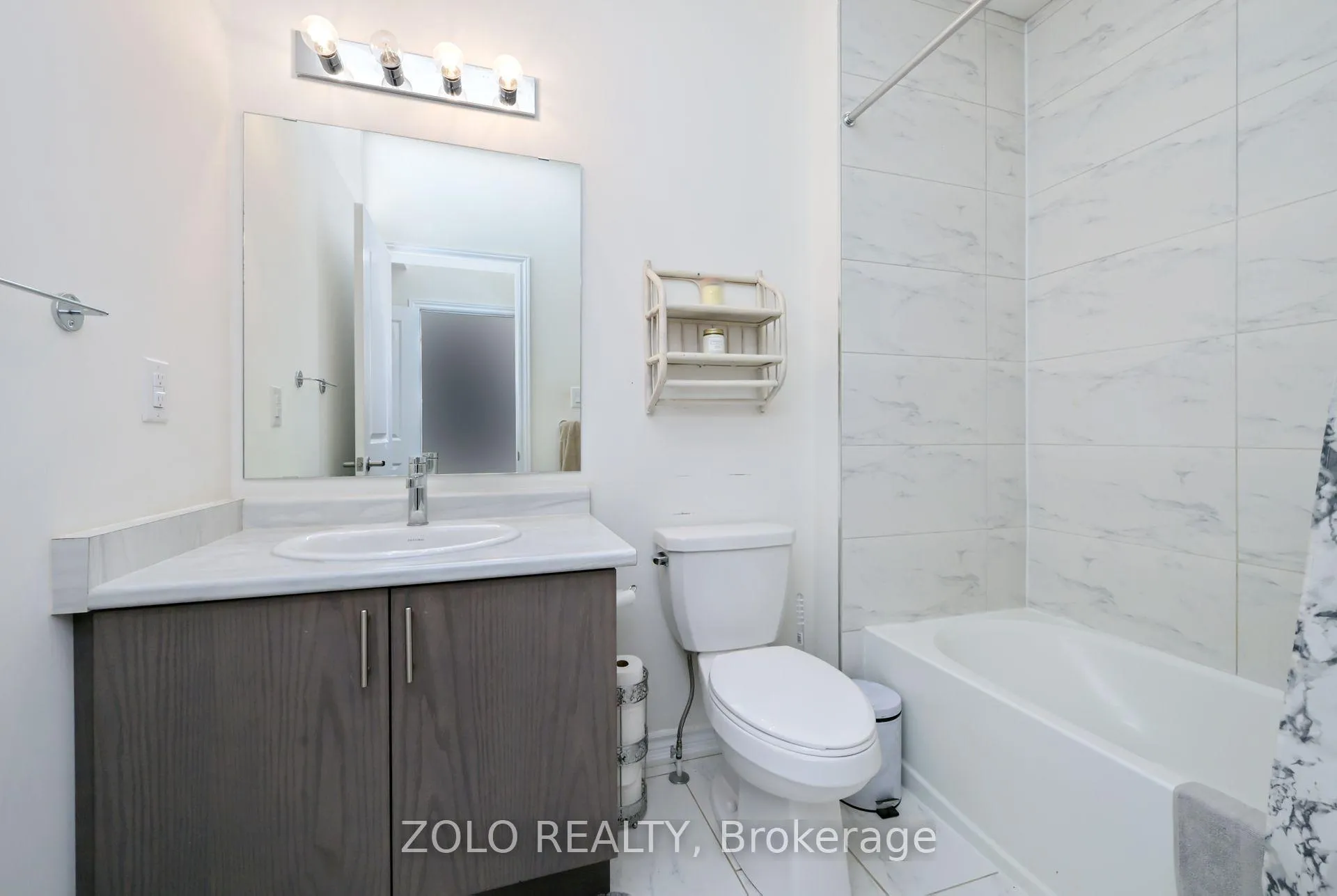 Photo 13 of 43 Simona Avenue, Wasaga Beach — HOMEH