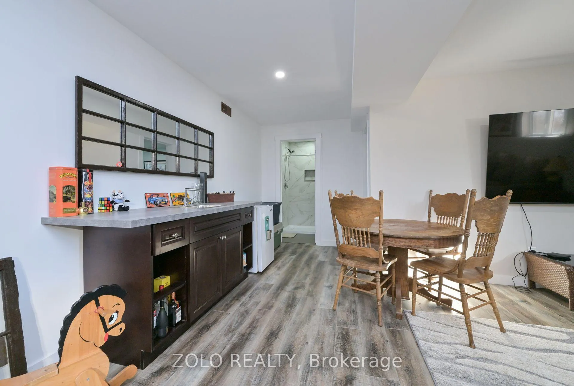 Photo 21 of 43 Simona Avenue, Wasaga Beach — HOMEH