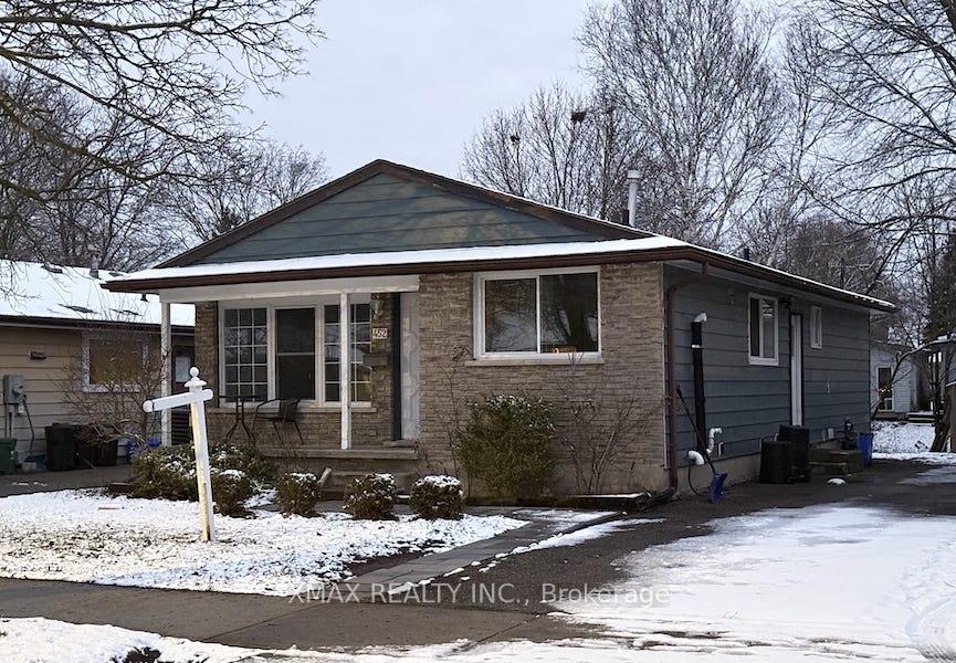 Front of 452 Midwood Crescent