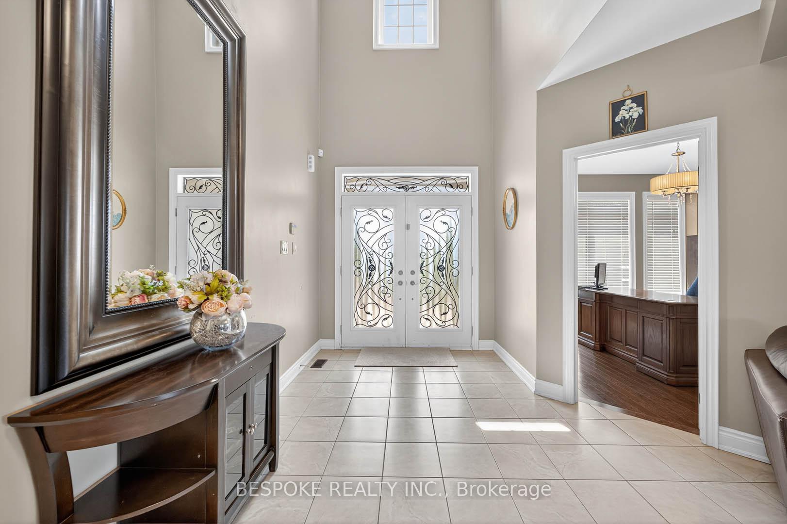Photo 3 of 33 Ridge Road, Uxbridge — HOMEH