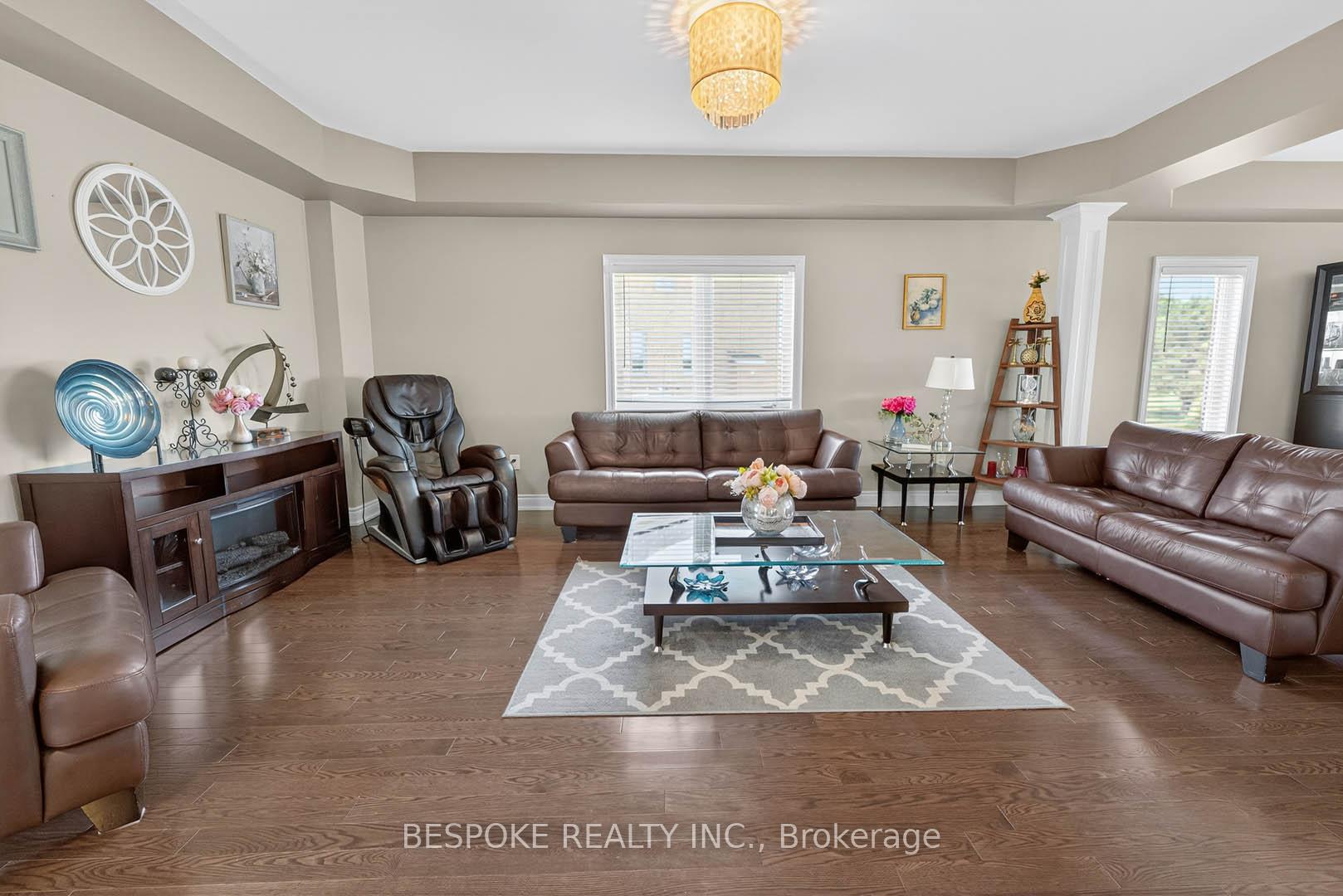 Photo 6 of 33 Ridge Road, Uxbridge — HOMEH