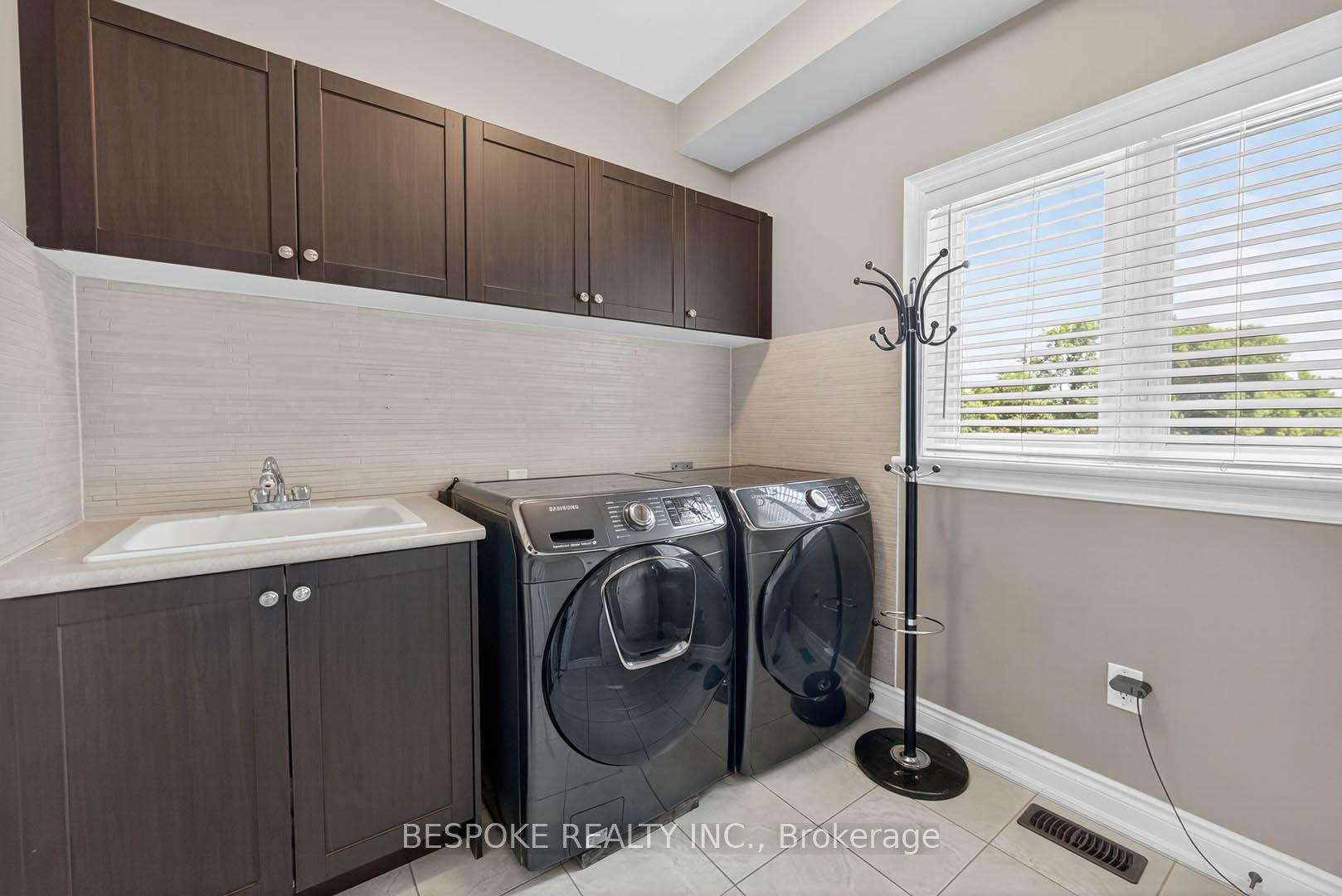 Photo 19 of 33 Ridge Road, Uxbridge — HOMEH