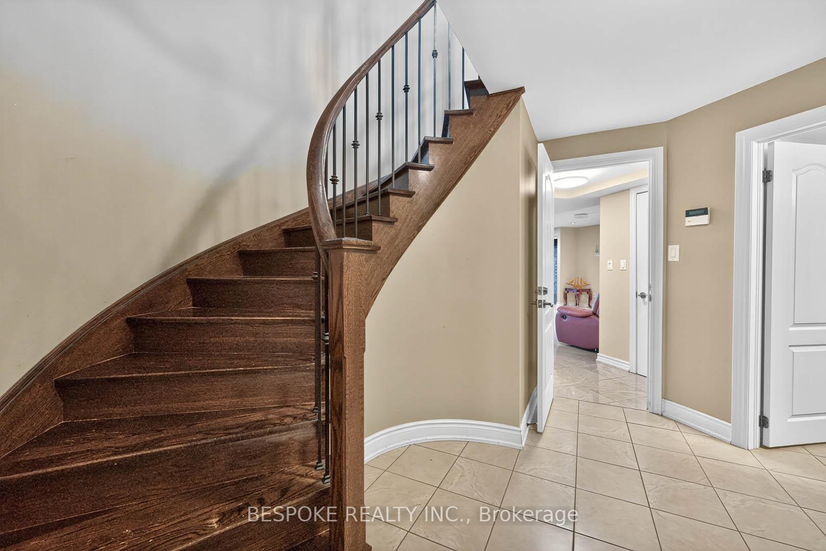 Photo 33 of 33 Ridge Road, Uxbridge — HOMEH
